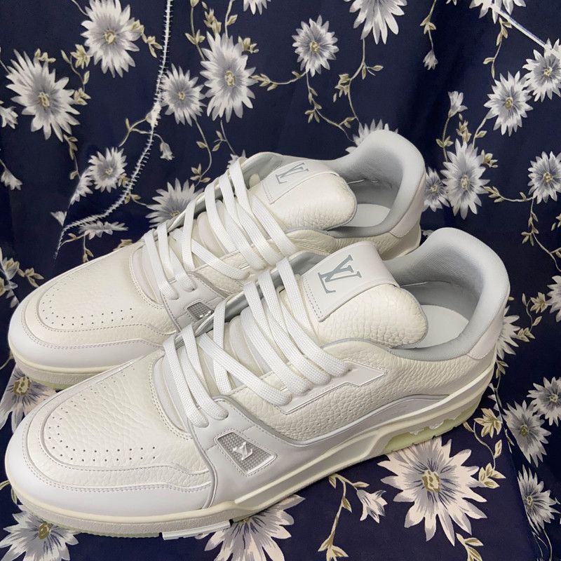 Louis Vuitton Louis Vuitton Trainer White Low-Top Sneakers -2508 Size US 12 / EU 45 - 1 Thumbnail