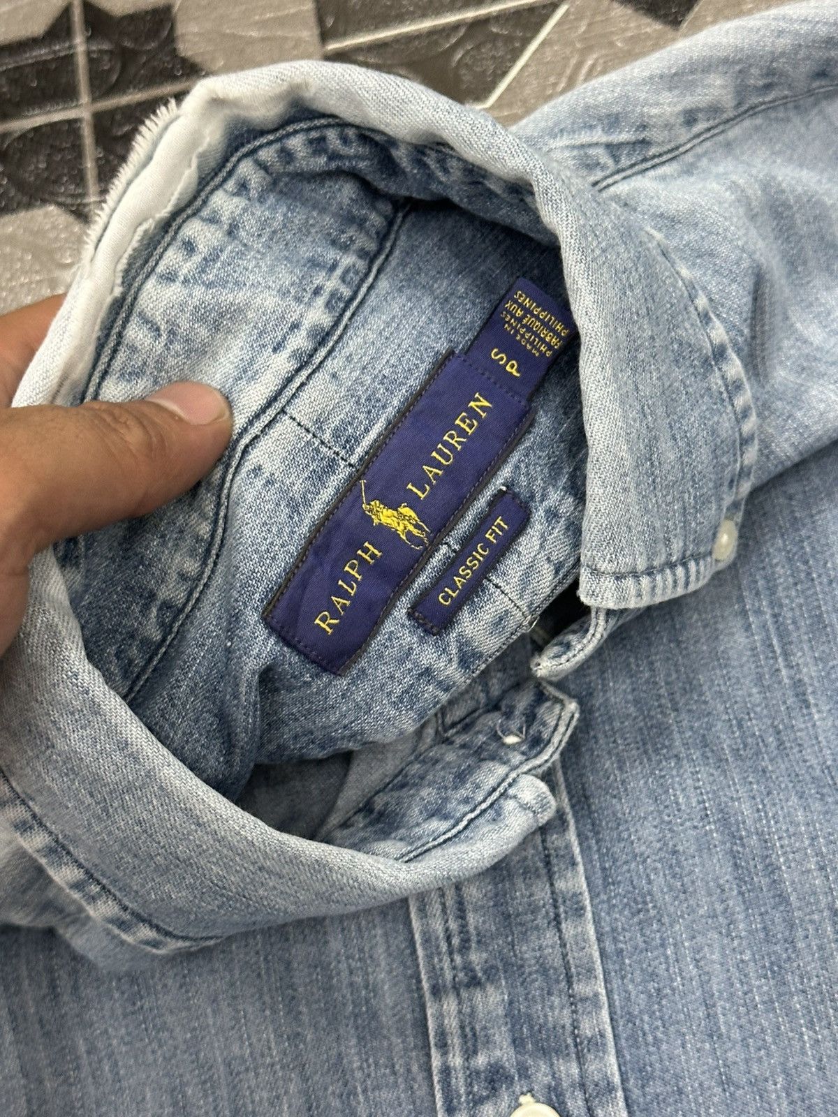Polo Ralph Lauren Polo Ralph Lauren Distressed/Thrashed Denim Button Up Shirt Size US M / EU 48-50 / 2 - 5 Thumbnail