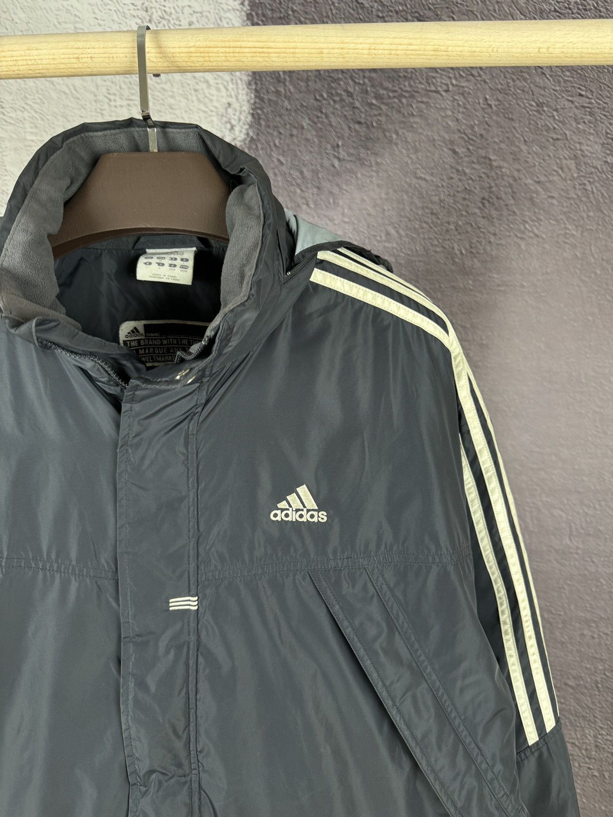 Adidas Adidas vintage y2k black nylon big logo parka jacket Size US L / EU 52-54 / 3 - 10 Thumbnail
