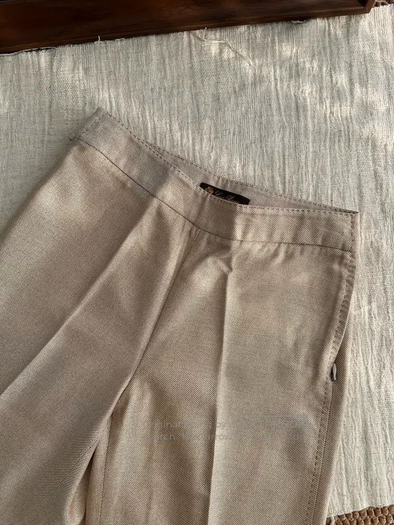 Loro Piana Loro Piana Silk Casual Suit Pants, Oatmeal Size 25" / US 0 / IT 36 - 5 Thumbnail