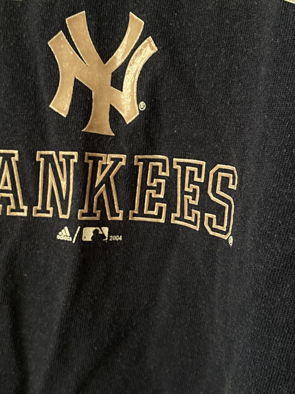 Vintage Yankees x Adidas Tee 2004 MLB Akimbo Size US L / EU 52-54 / 3 - 3 Thumbnail