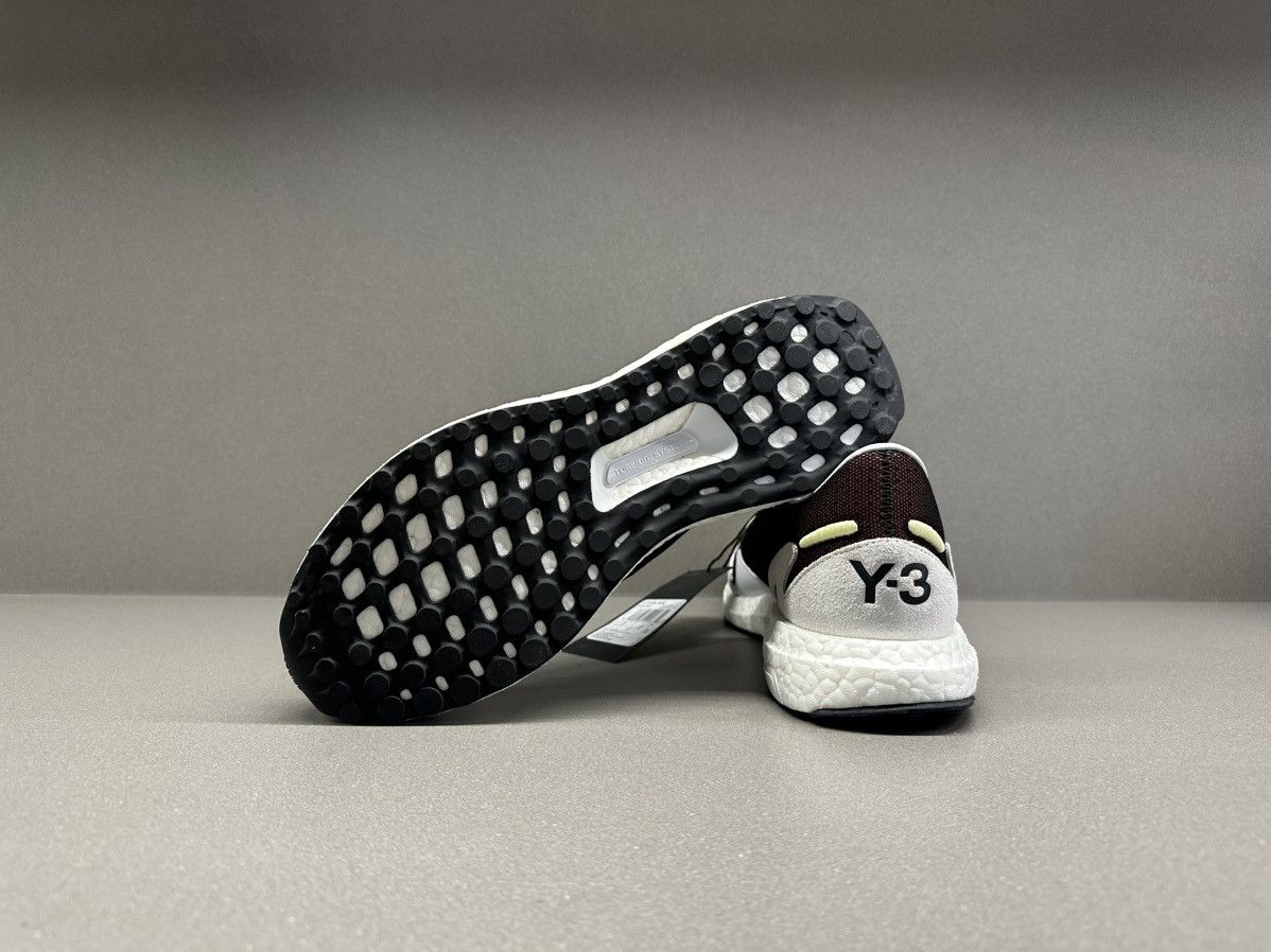 Y-3 Adidas Y-3 Rhisu Run Multi Size US 8.5 / EU 41-42 - 9 Thumbnail