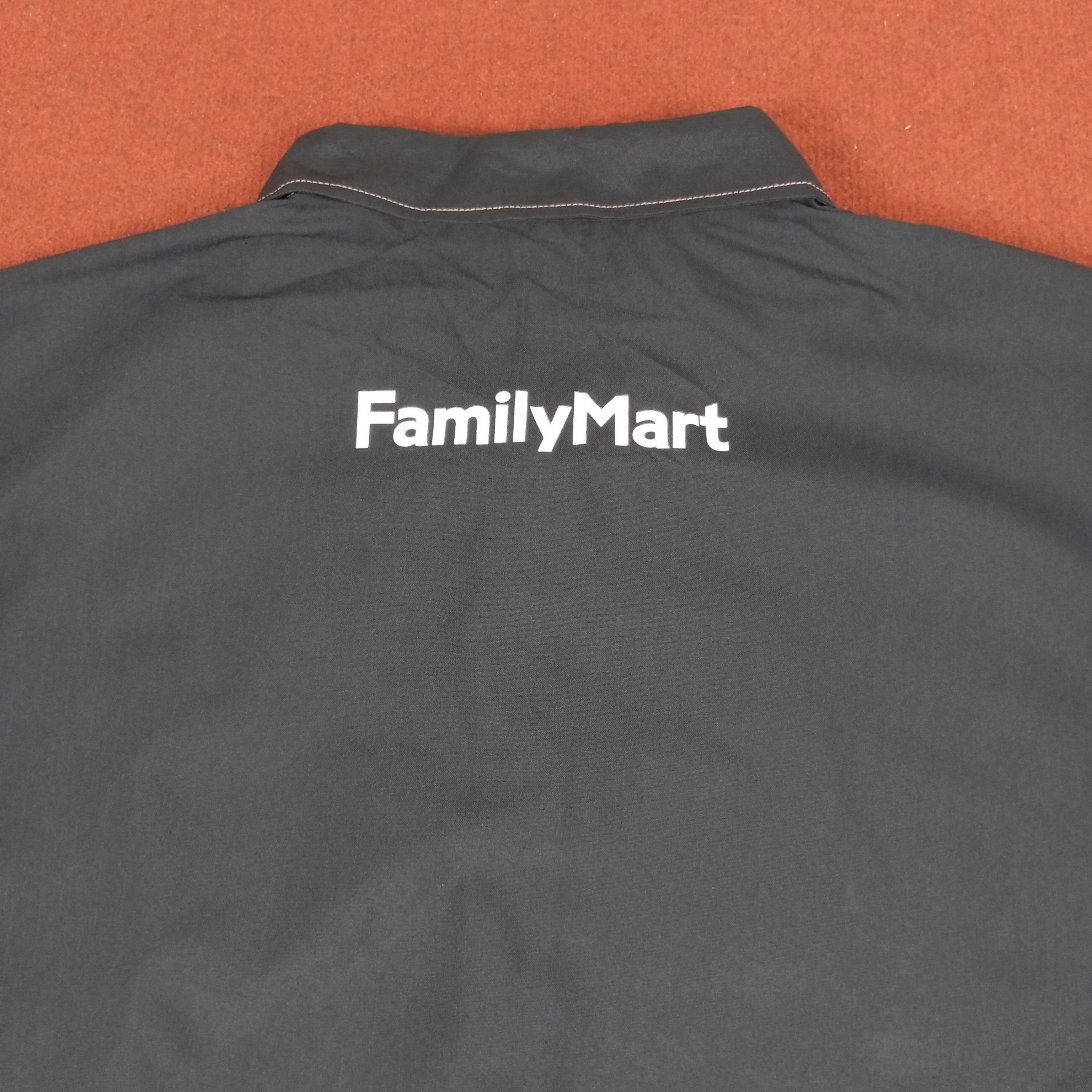 Japanese Brand × Vintage Family Mart Japanese Brand Workwear Uniform Jacket Size US XXL / EU 58 / 5 - 4 Thumbnail