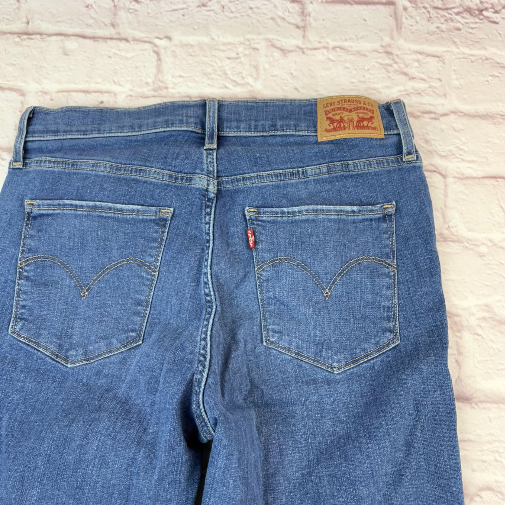 Levi's Levi's 720 High Rise Super Skinny Jeans Womens 30 Blue Denim Distressed Ankle Jeans 5-Pocket Design Slim Zip Fly Womens Size 30" / US 8 / IT 44 - 4 Thumbnail
