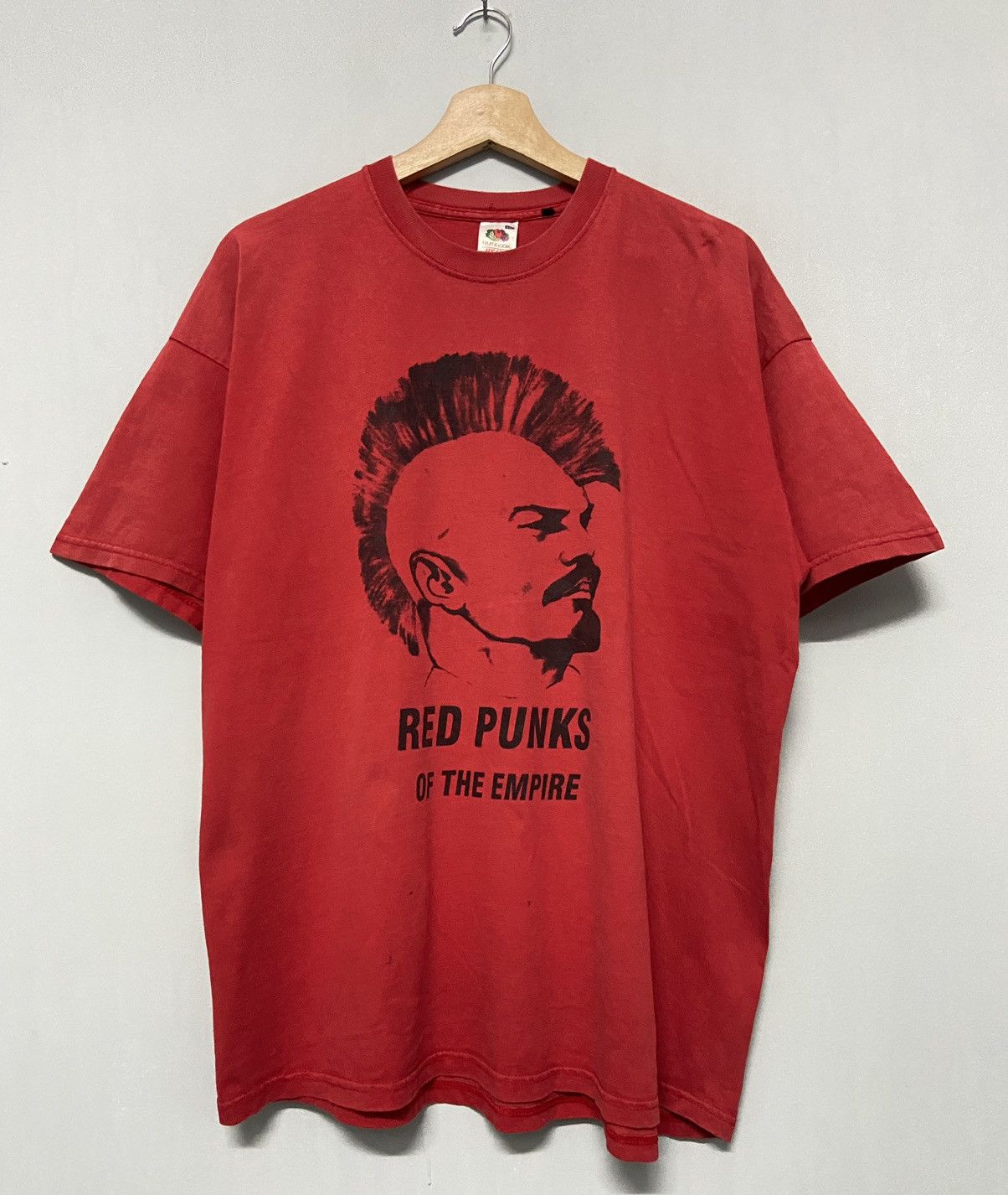 Band Tees × Vintage Vintage Red Punks Of The Empire Vladimir Lenin Band Tour Size US XXL / EU 58 / 5 - 1 Thumbnail