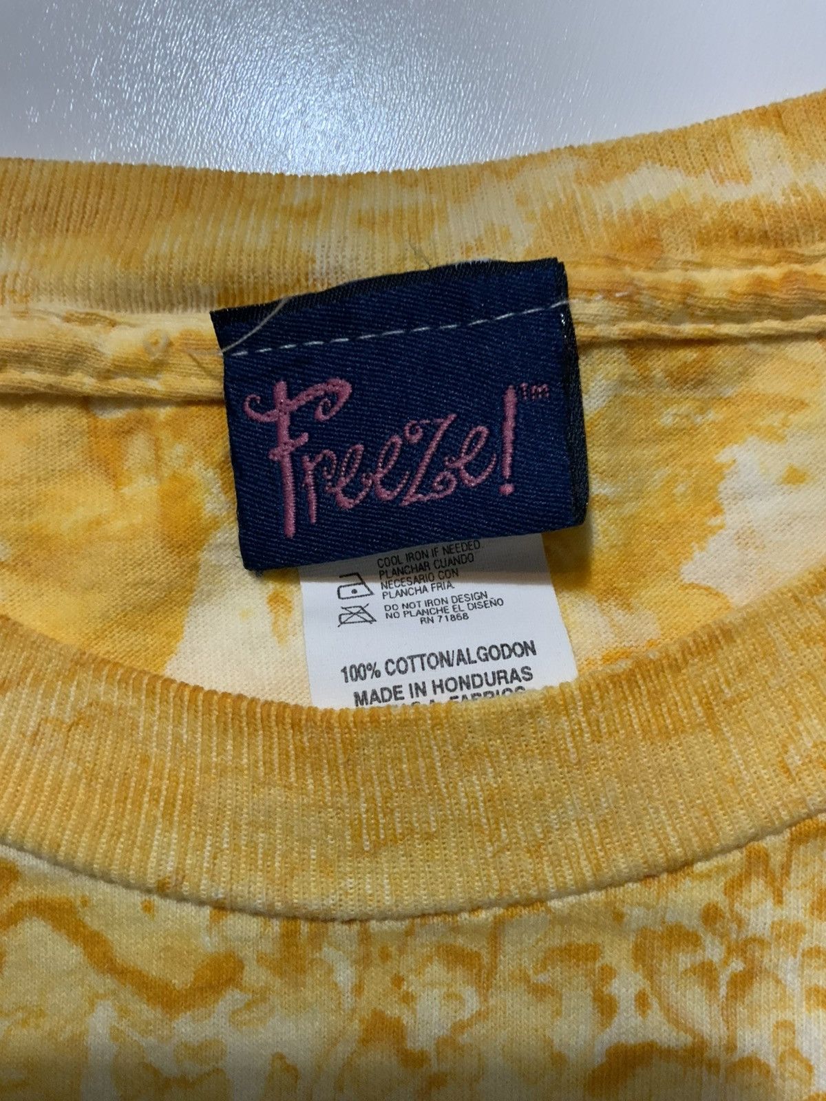 Vintage Vintage 90s Y2K Freeze Tag Orange Yellow Burst AOP T-Shirt Size US L / EU 52-54 / 3 - 5 Thumbnail