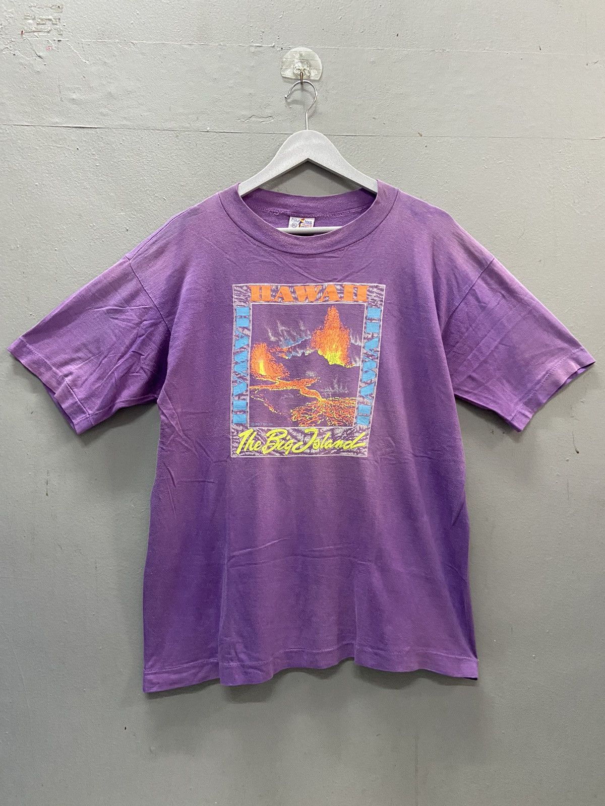 Vintage VINTAGE HAWAII THE BIG ISLAND POLY TEES 80’s SUN FADED TEE Size US XL / EU 56 / 4 - 1 Thumbnail