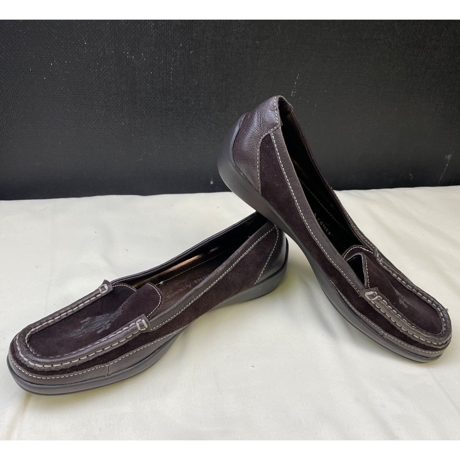 Etienne Aigner Etienne Aigner Women's Brown Suede Leather Loafers/ Shoes Si Size US 7.5 / IT 37.5 - 4 Thumbnail