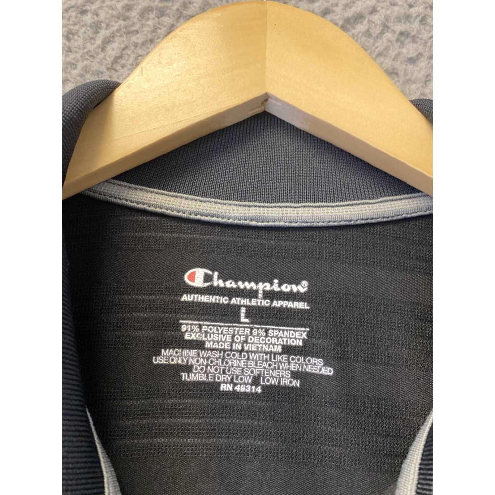 Champion Champion Black Golf Polo Shirt Size L Short Sleeve Colorado Buffaloes /124-5 Size US L / EU 52-54 / 3 - 5 Thumbnail