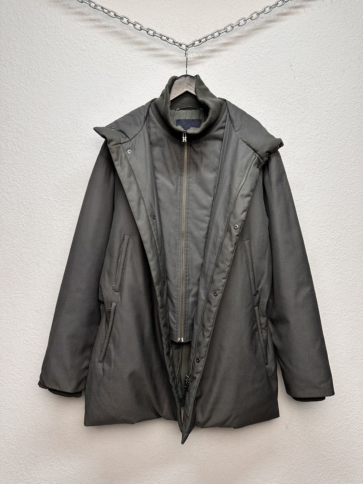 Giorgio Armani Husky grey padded overcoat minimalist Japan tech style Size US L / EU 52-54 / 3 - 7 Thumbnail