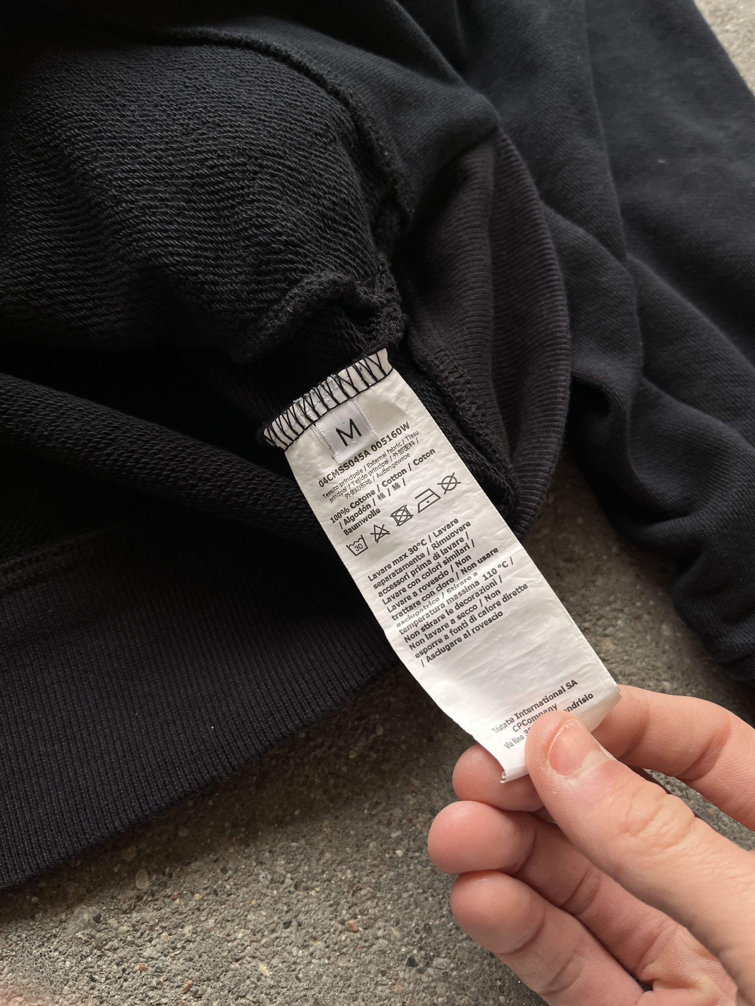C.P. Company C.P. Company black zip hoodie archive Size US L / EU 52-54 / 3 - 6 Thumbnail