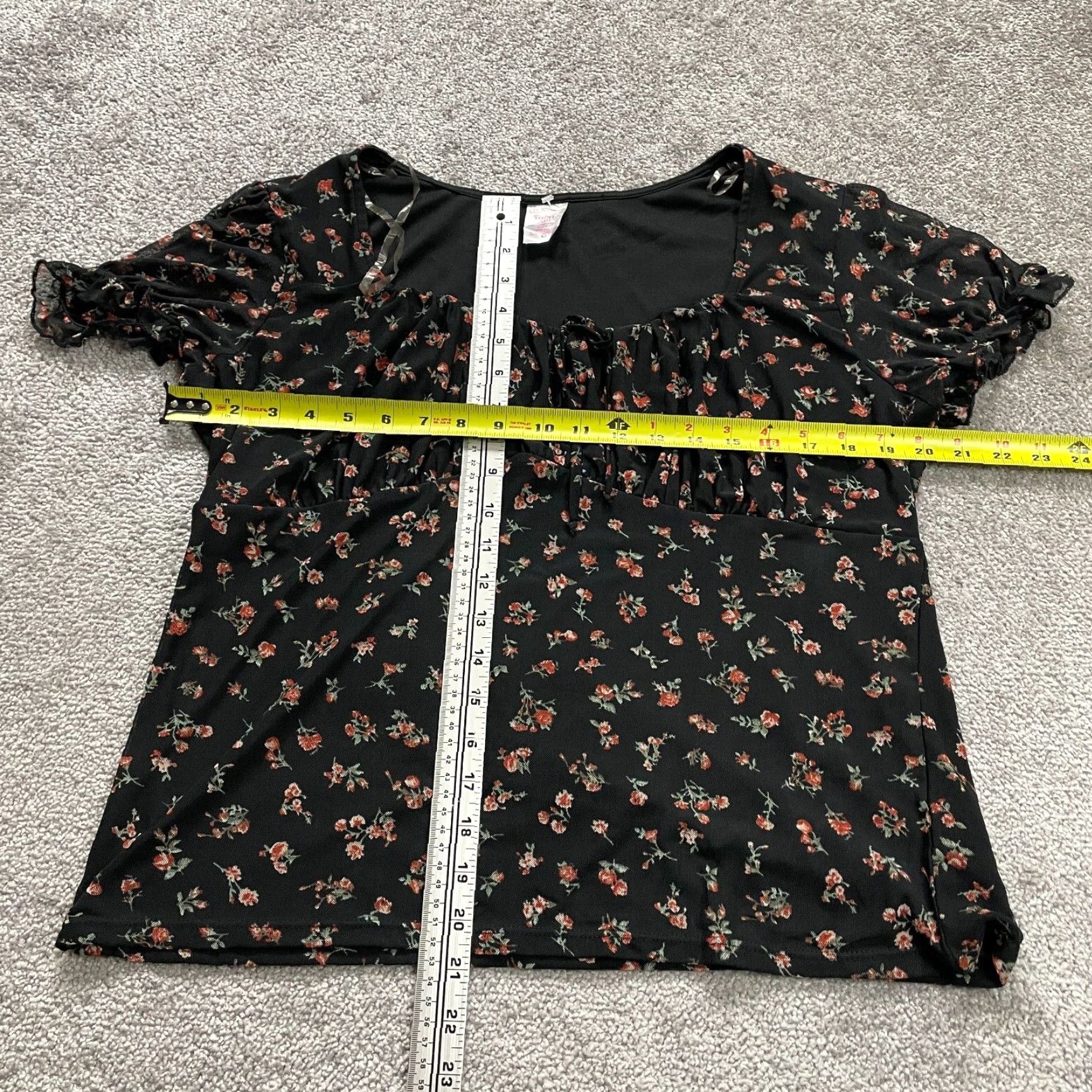 Vintage No Boundaries Shirt Womens 3XL Black Floral Short Sleeve Sweetheart Size XXL / US 16-18 / IT 52-54 - 7 Thumbnail