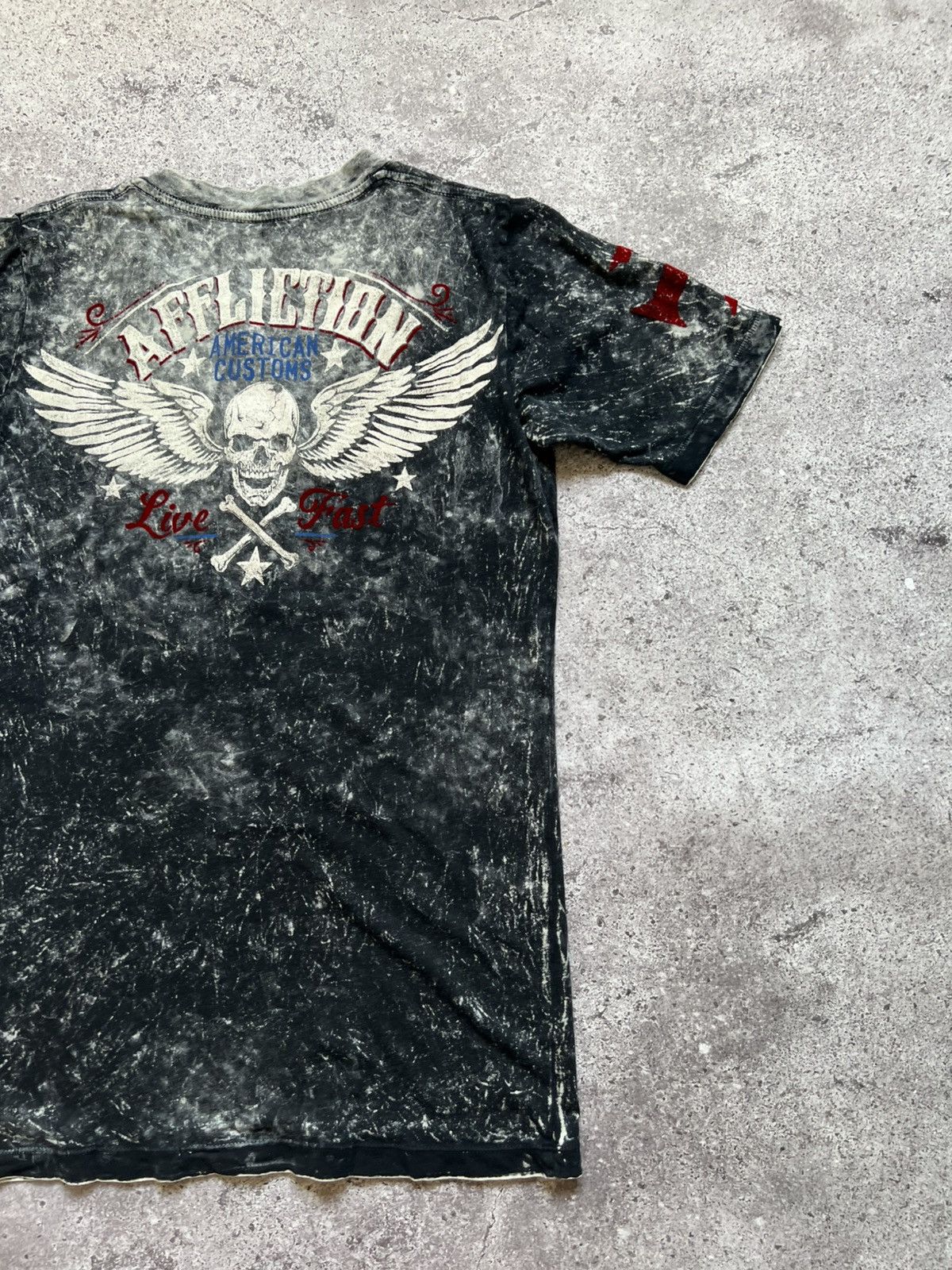 Affliction Affliction Women's Skull T-shirt Y2K Tee Size L / US 10 / IT 46 - 15 Thumbnail