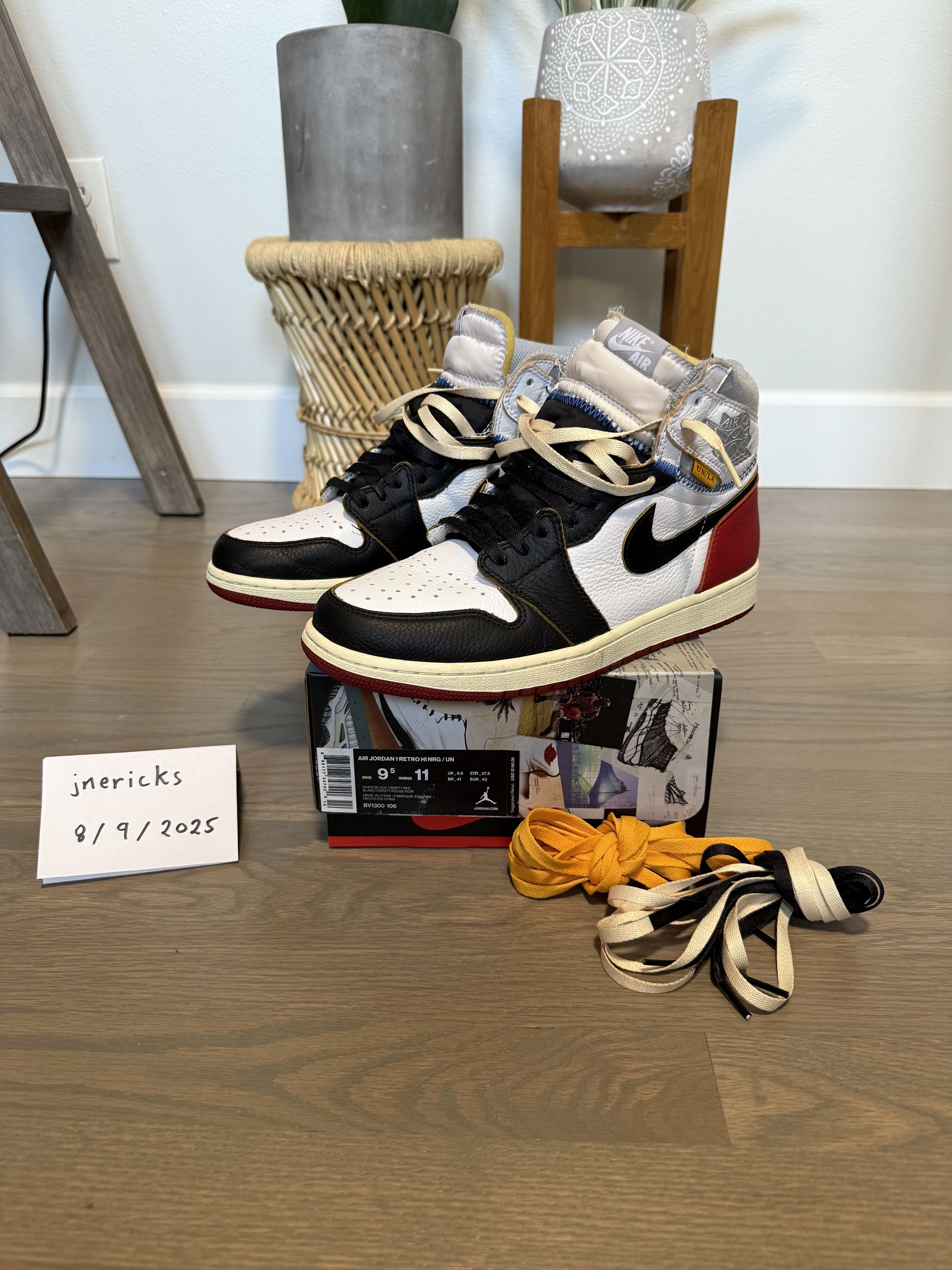 Jordan Brand × Union LA Jordan 1 Retro High Union Los Angeles Black Toe Size US 9.5 / EU 42-43 - 1 Thumbnail
