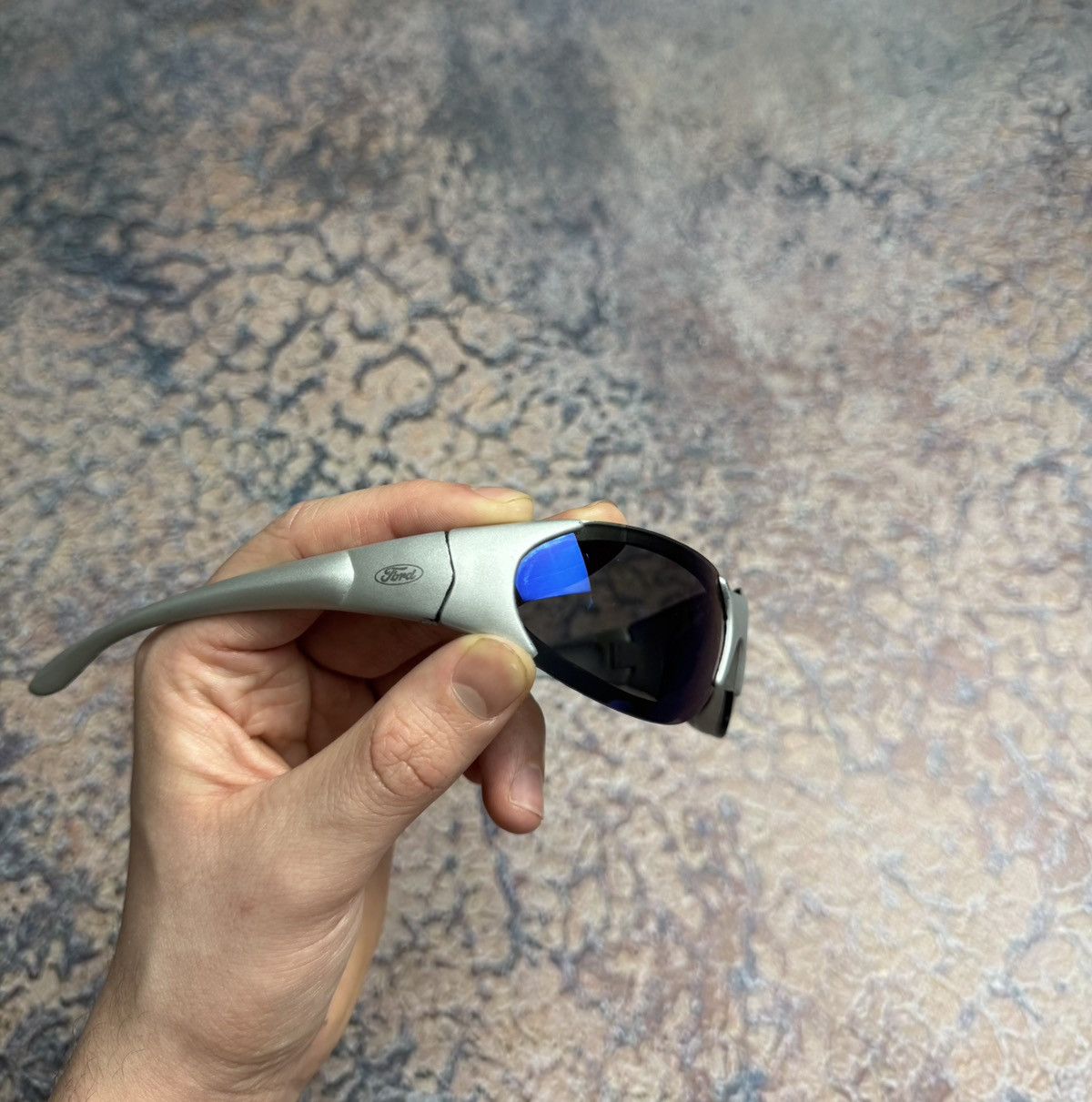 Vintage OOs vintage gorpcore stye sunglasses Size ONE SIZE - 1 Thumbnail