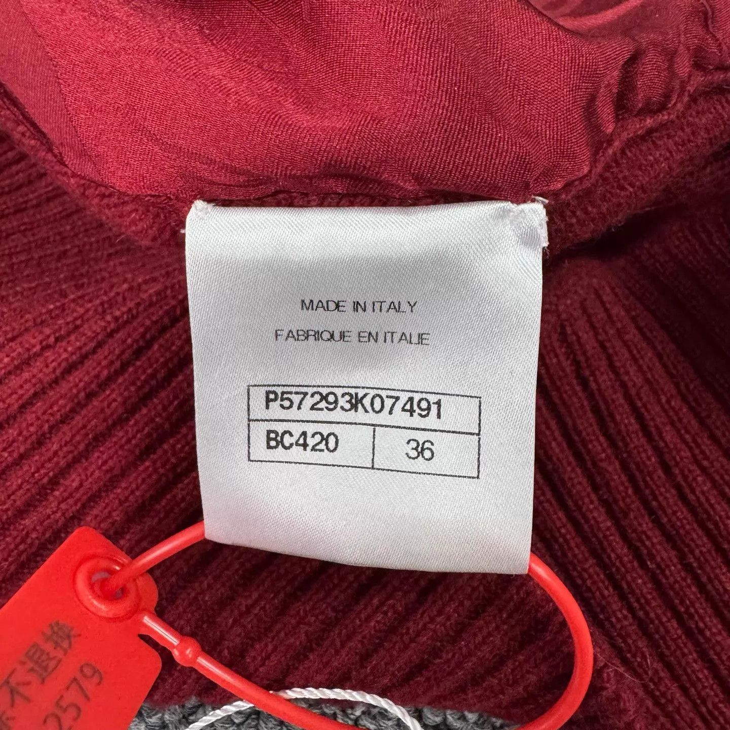 Chanel Chanel Double C Coco Red V-Neck Knit Top Women's 36 Size XS / US 0-2 / IT 36-38 - 7 Thumbnail