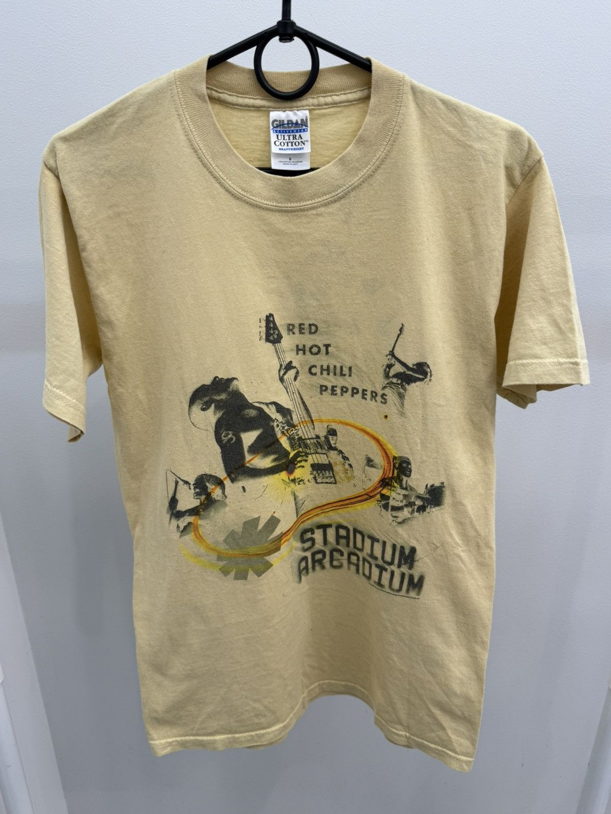 Band Tees × Vintage 2006 Vintage Red Hot Chilli Peppers Stadium