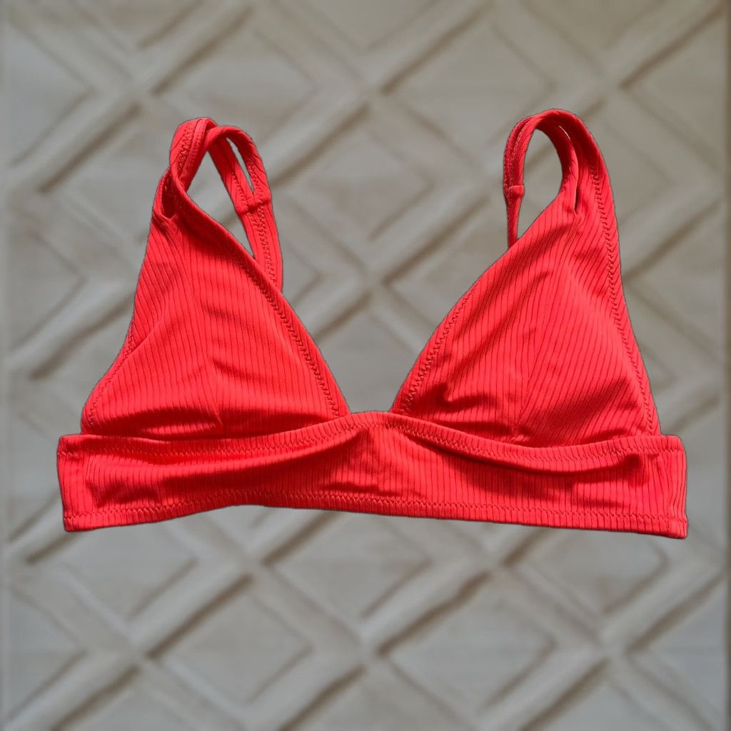 Vintage Shade & Shore Women's Medium Red Textured Bikini Top - Adjustable Spaghetti Strap Beach Swimwear Size M / US 6-8 / IT 42-44 - 1 Thumbnail