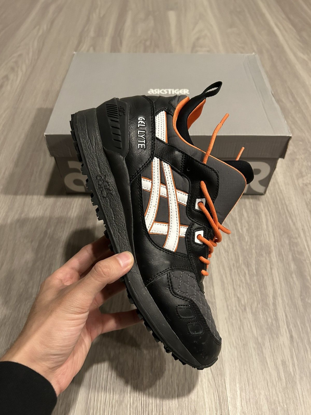 Asics ASICS Gel-Lyte MT Black White Orange Size 10 Size US 10 / EU 43 - 7 Thumbnail