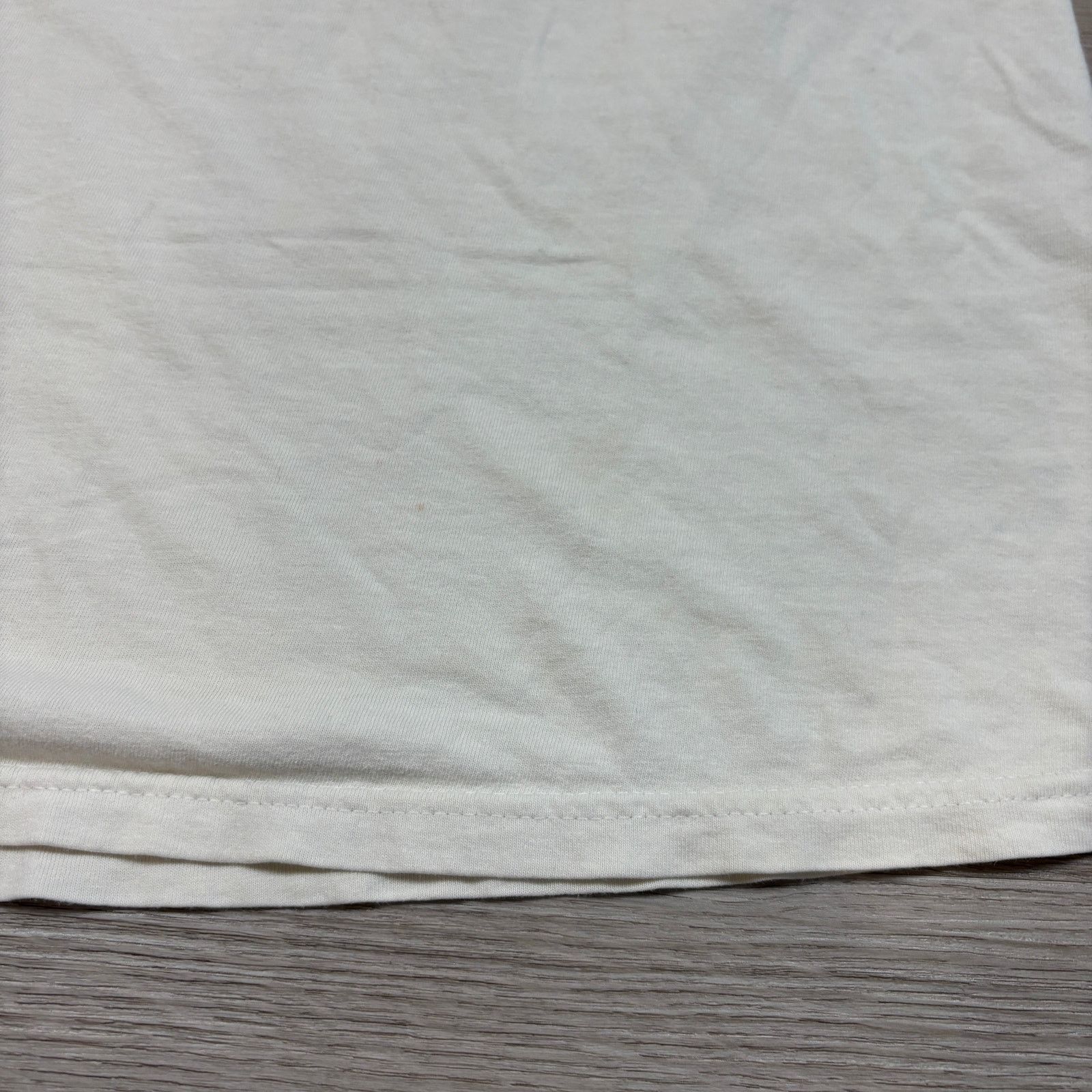 Band Tees Rare Toro Y Moi Reality Plum X Gallery Commune Shirt Large Size US L / EU 52-54 / 3 - 11 Thumbnail