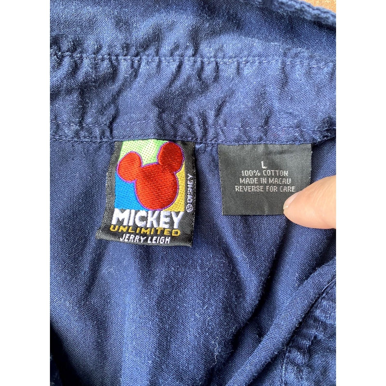 Mickey Unlimited VINTAGE Mickey Unlimited Embroidered Long Sleeve Button Down Shirt Women's Large Blue Mickey Cartoon Safeguard: 2010s Size L / US 10 / IT 46 - 2 Thumbnail