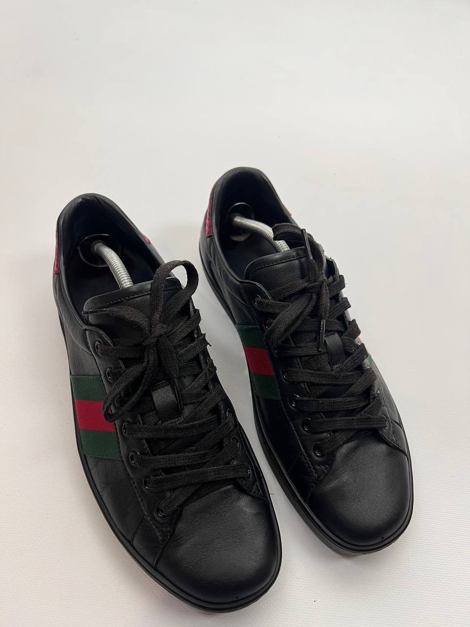 Gucci Gucci Ace black leather classic sneaker size 8 1/2 Size US 8 / EU 41 - 15 Thumbnail