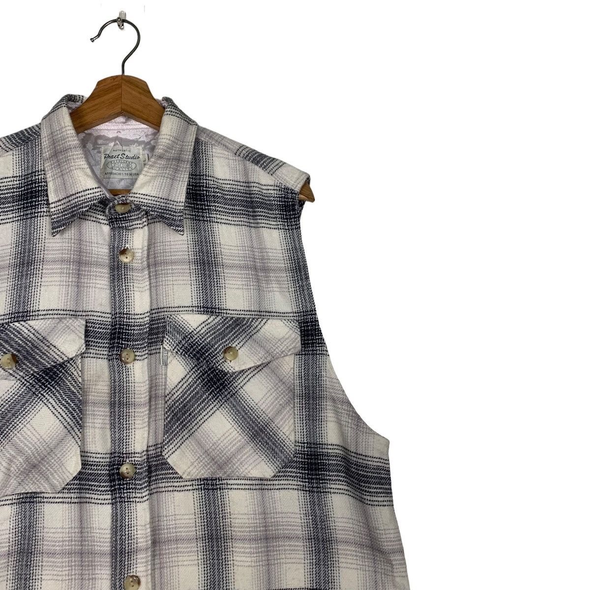 Japanese Brand PRACT STUDIO Shadow Plaid Sleeveless Flannel #0090-C6 Size US L / EU 52-54 / 3 - 6 Thumbnail