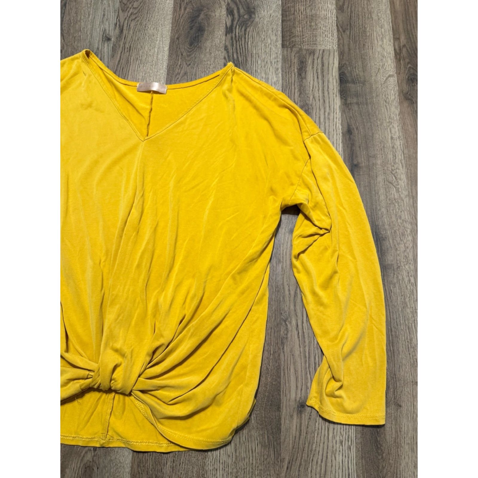 Vintage Seraphic Shirt Women XL Yellow Long Sleeve V-Neck Front Twist T-Shirt Size XL / US 12-14 / IT 48-50 - 4 Thumbnail