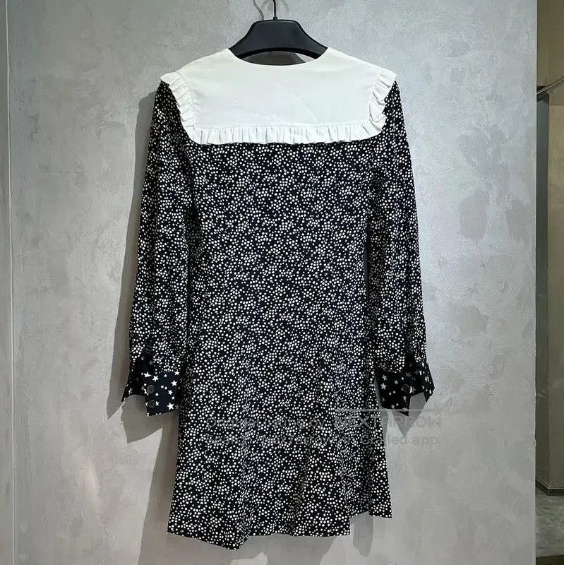 Miu Miu Miu Miu Black Polyester Dress with Collar . Size M / US 6-8 / IT 42-44 - 4 Thumbnail