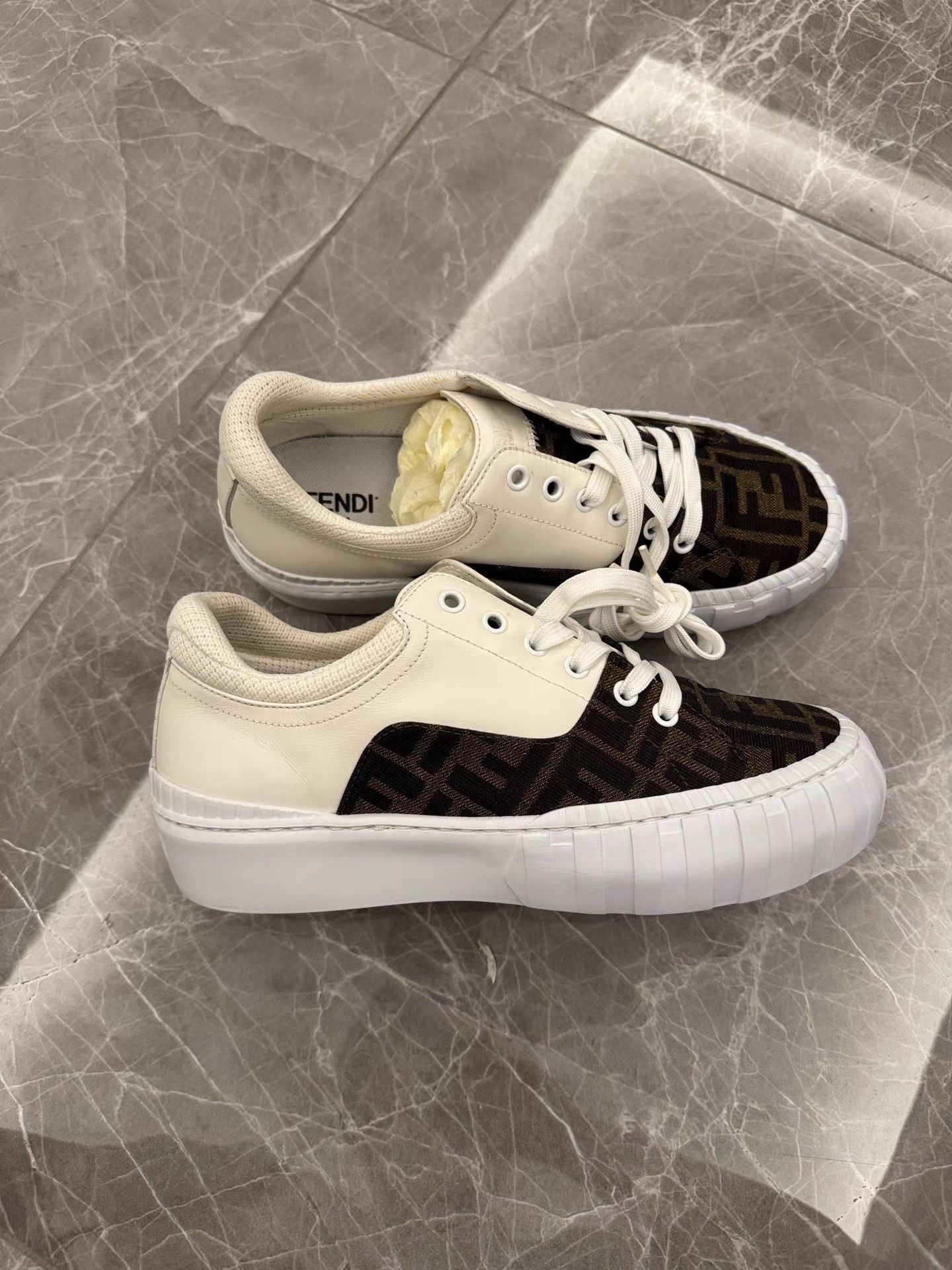 Fendi Fendi Force Low-Top FF Monogram Sneakers K6 Size US 8 / IT 38 - 3 Thumbnail