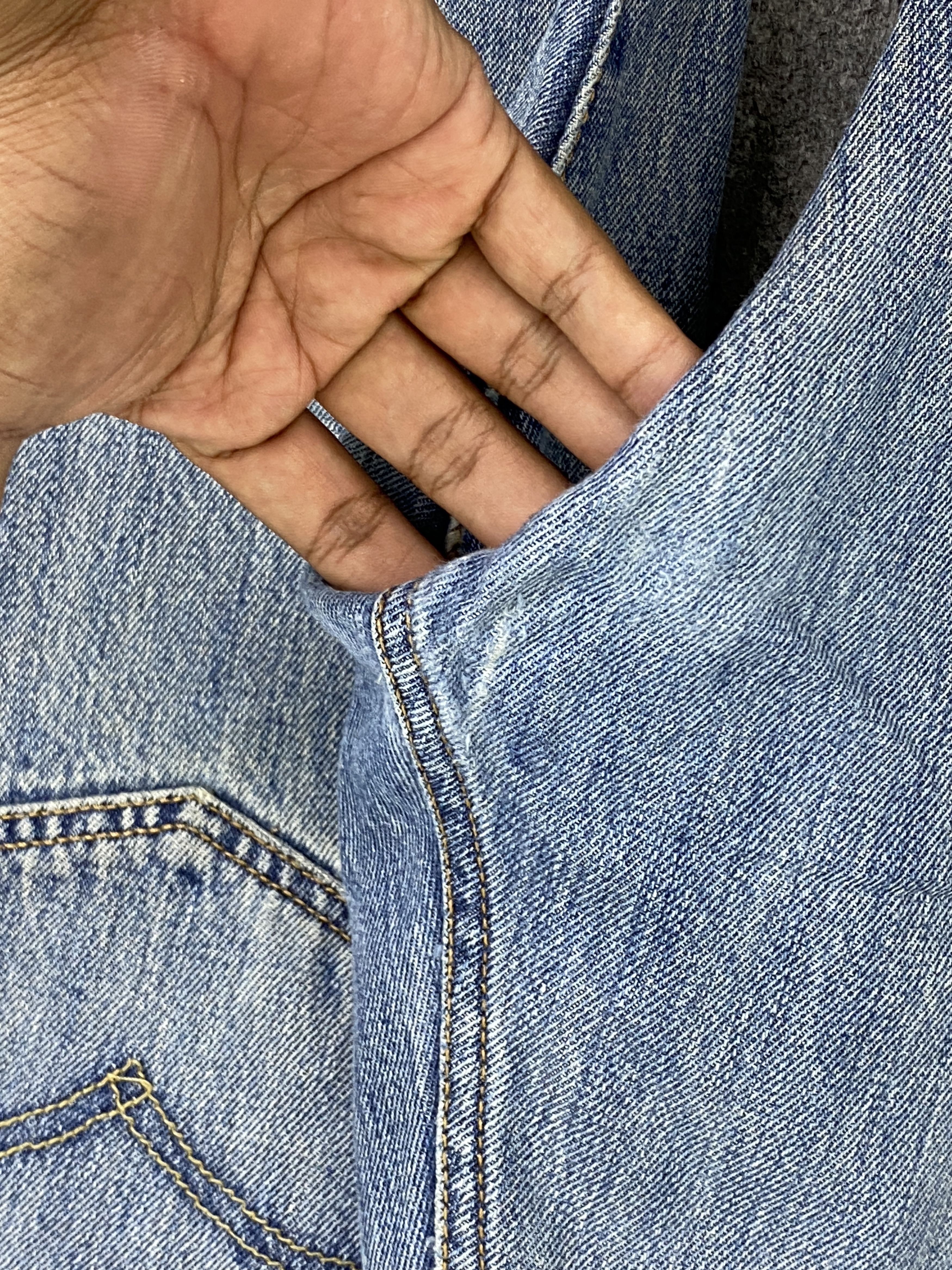 Levi's × Vintage Distressed Vintage Levi's 501 Faded Blue Jeans DP2815 Size US 36 / EU 52 - 16 Thumbnail
