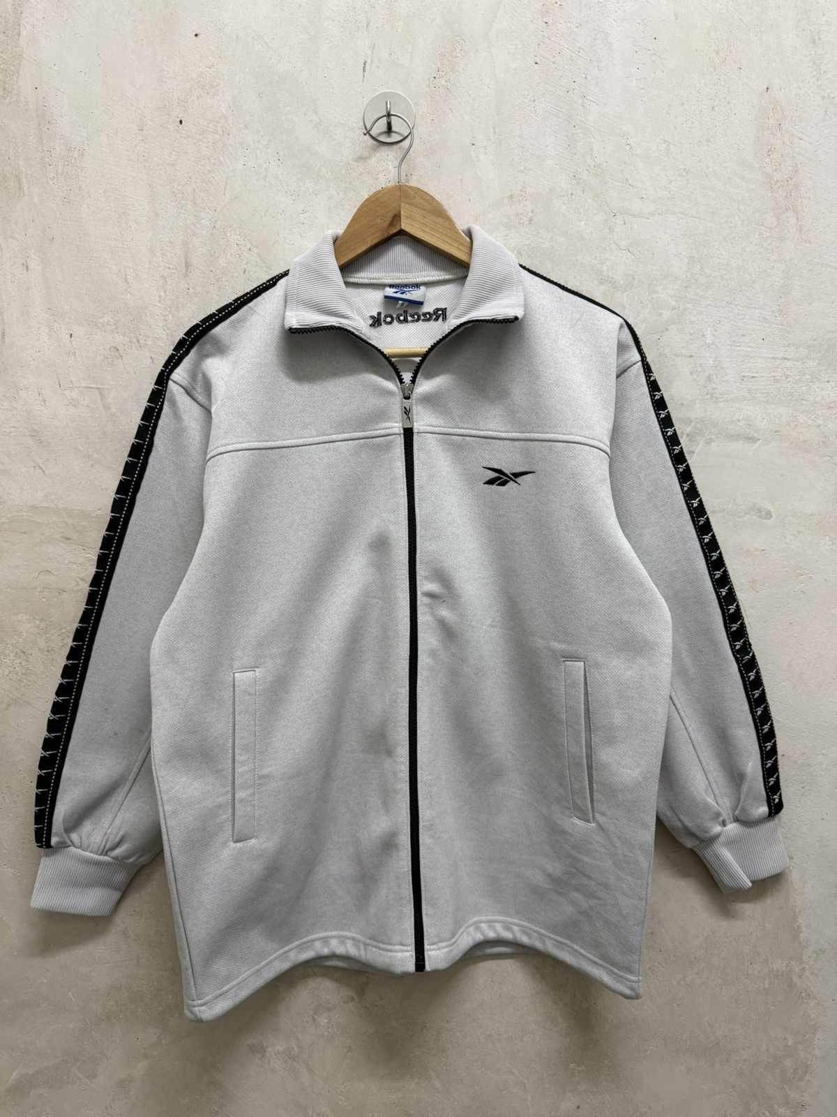 Reebok Vintage Reebok Side Tape Set Track Top Size US S / EU 44-46 / 1 - 3 Thumbnail