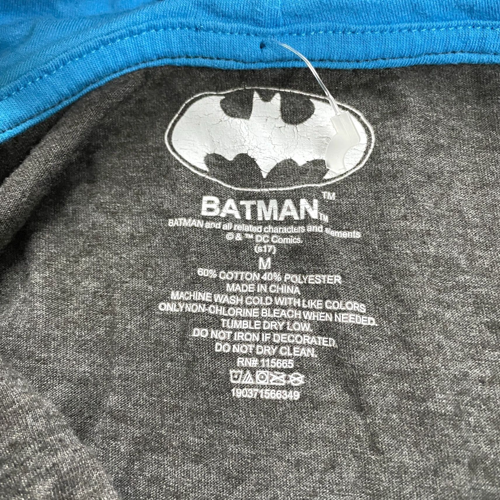 Vintage Batman Graphic Hoodie Shirt Mens Medium Gray Lightweight Pullover DC Comics Top Size US M / EU 48-50 / 2 - 4 Thumbnail