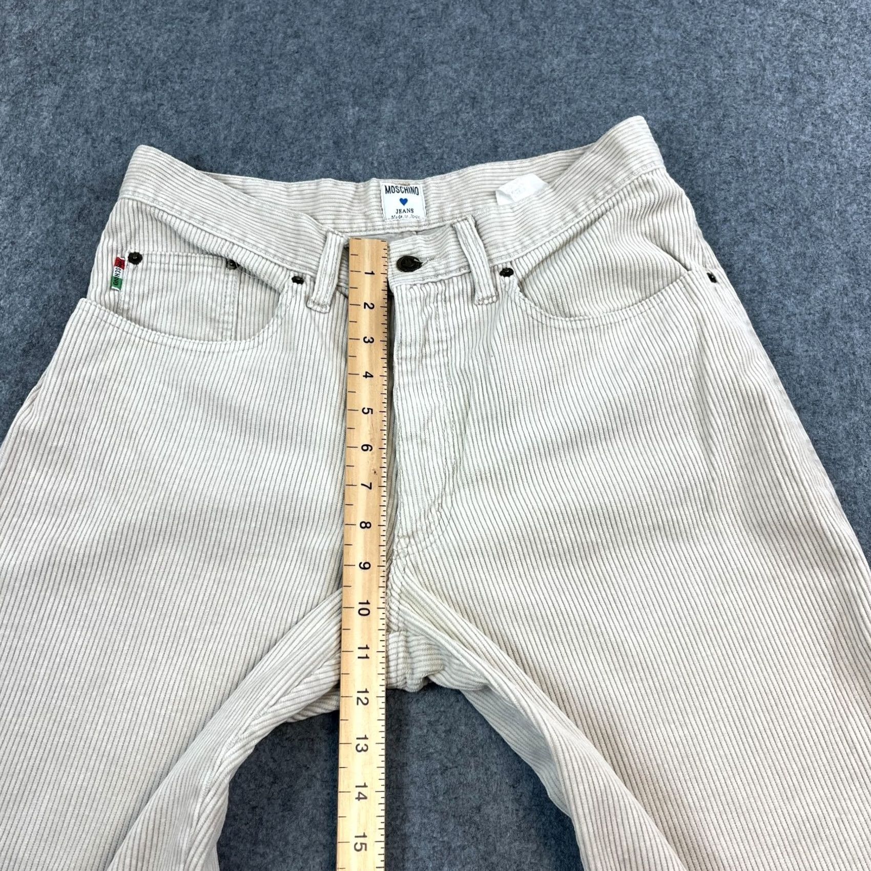 Moschino VINTAGE Moschino Jeans Corduroy Tapered 32 30 Cream Italy Made Mens Five-Pocket Design Cotton Size US 32 / EU 48 - 5 Thumbnail