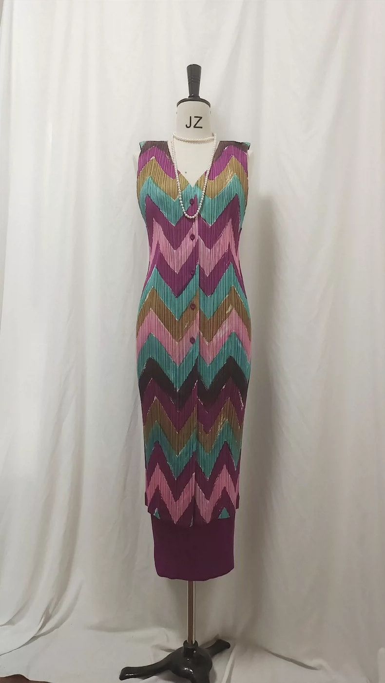Issey Miyake Issey Miyake size:3 Pink vintage crayon rainbow vest dress Size M / US 6-8 / IT 42-44 - 1 Thumbnail