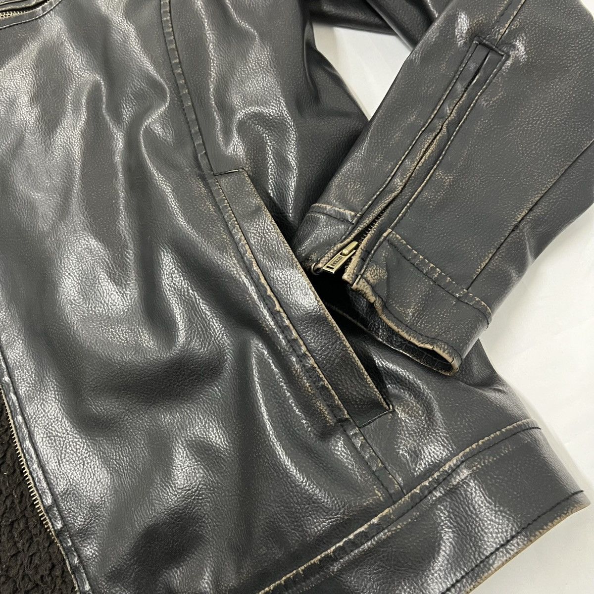 Guess Y2K Vintage Guess Faux Leather Sherpa Lined Jacket Men’s XXL Size US XXL / EU 58 / 5 - 5 Thumbnail