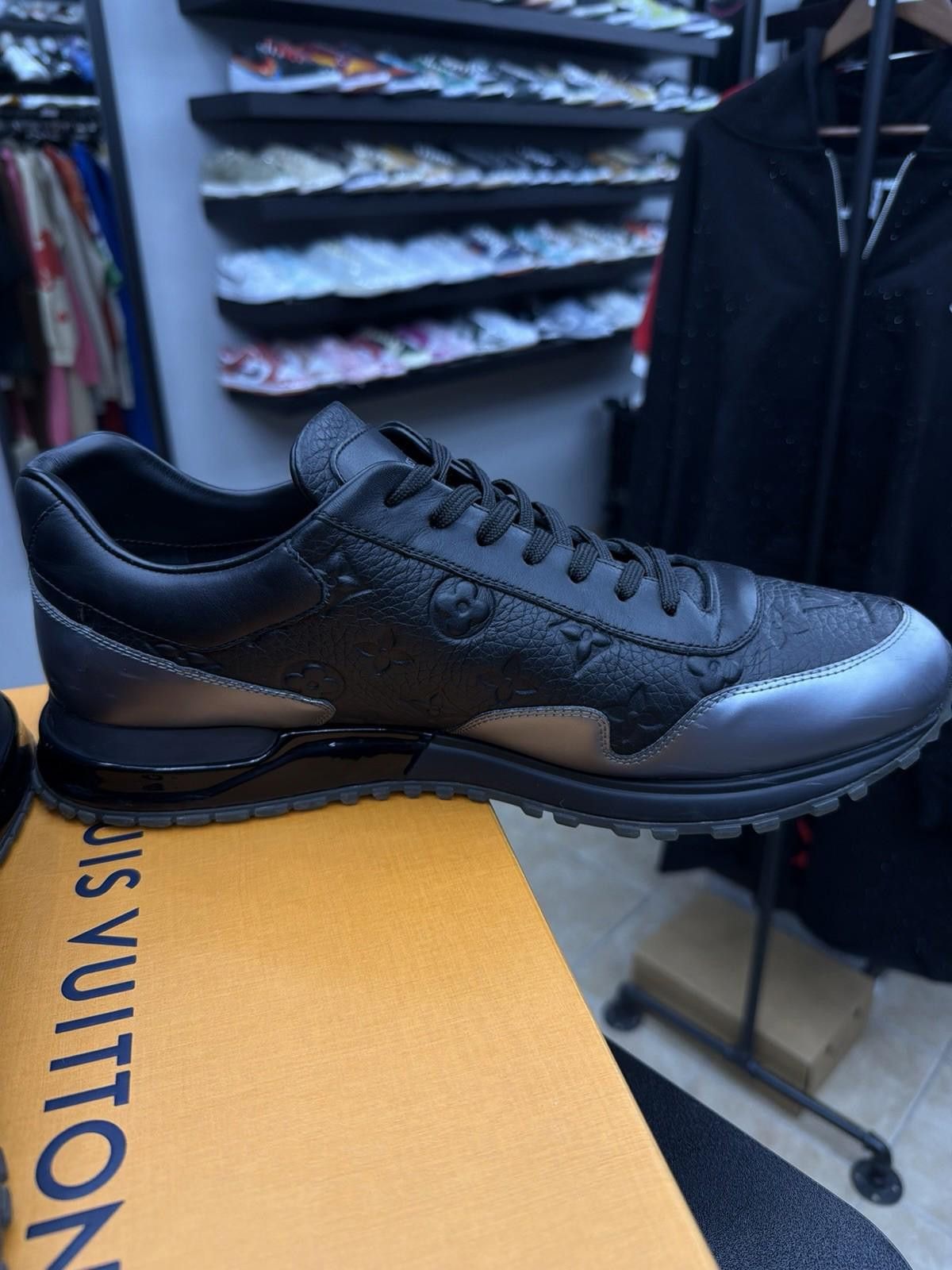 Louis Vuitton Size 10.5LV/11.5US - Louis Vuitton Run Away Triple Black Size US 11.5 / EU 44-45 - 12 Thumbnail
