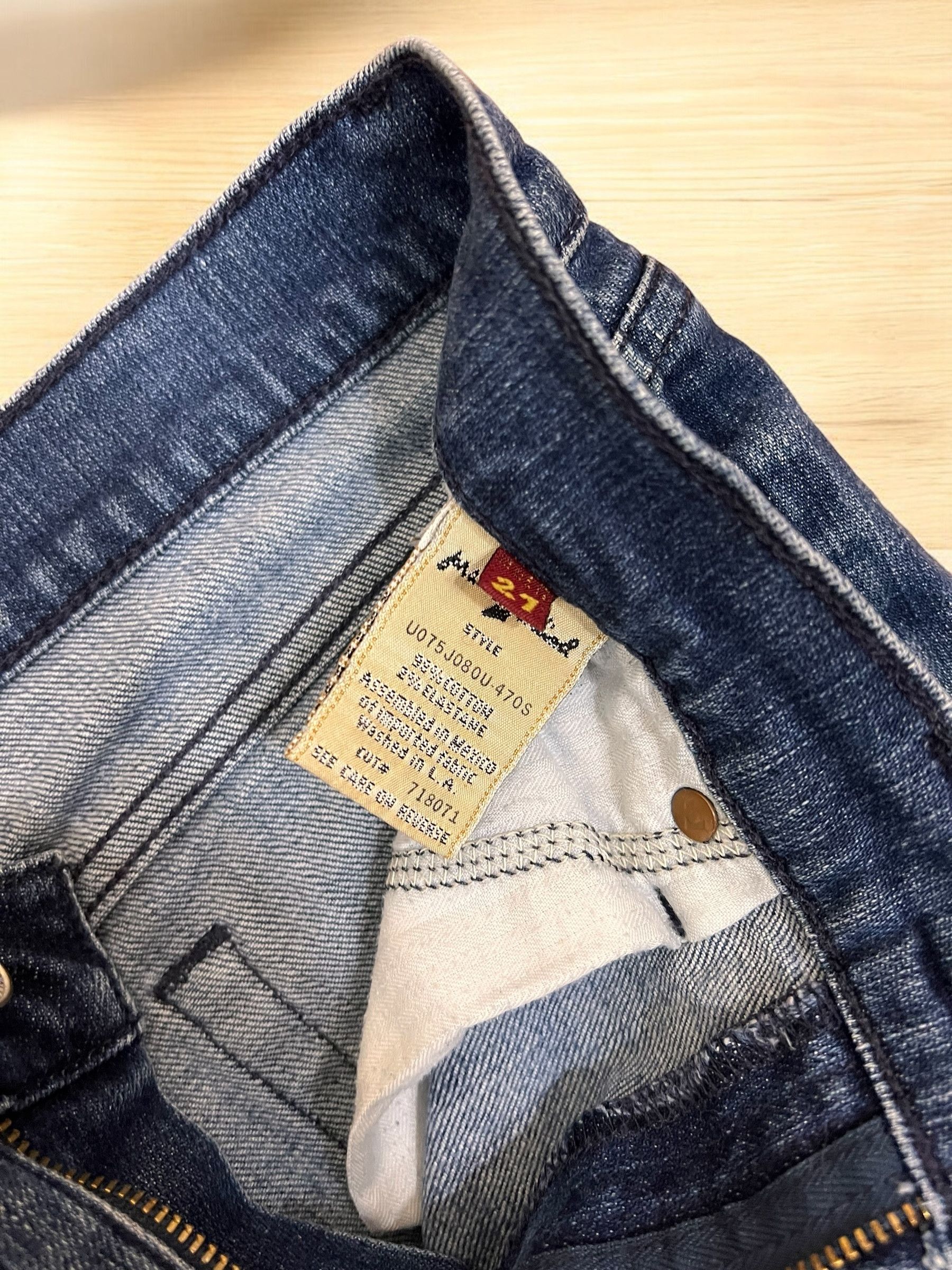 7 For All Mankind 7 for all Mankind denim mini shorts size 27 Size 27" / US 4 / IT 40 - 4 Thumbnail