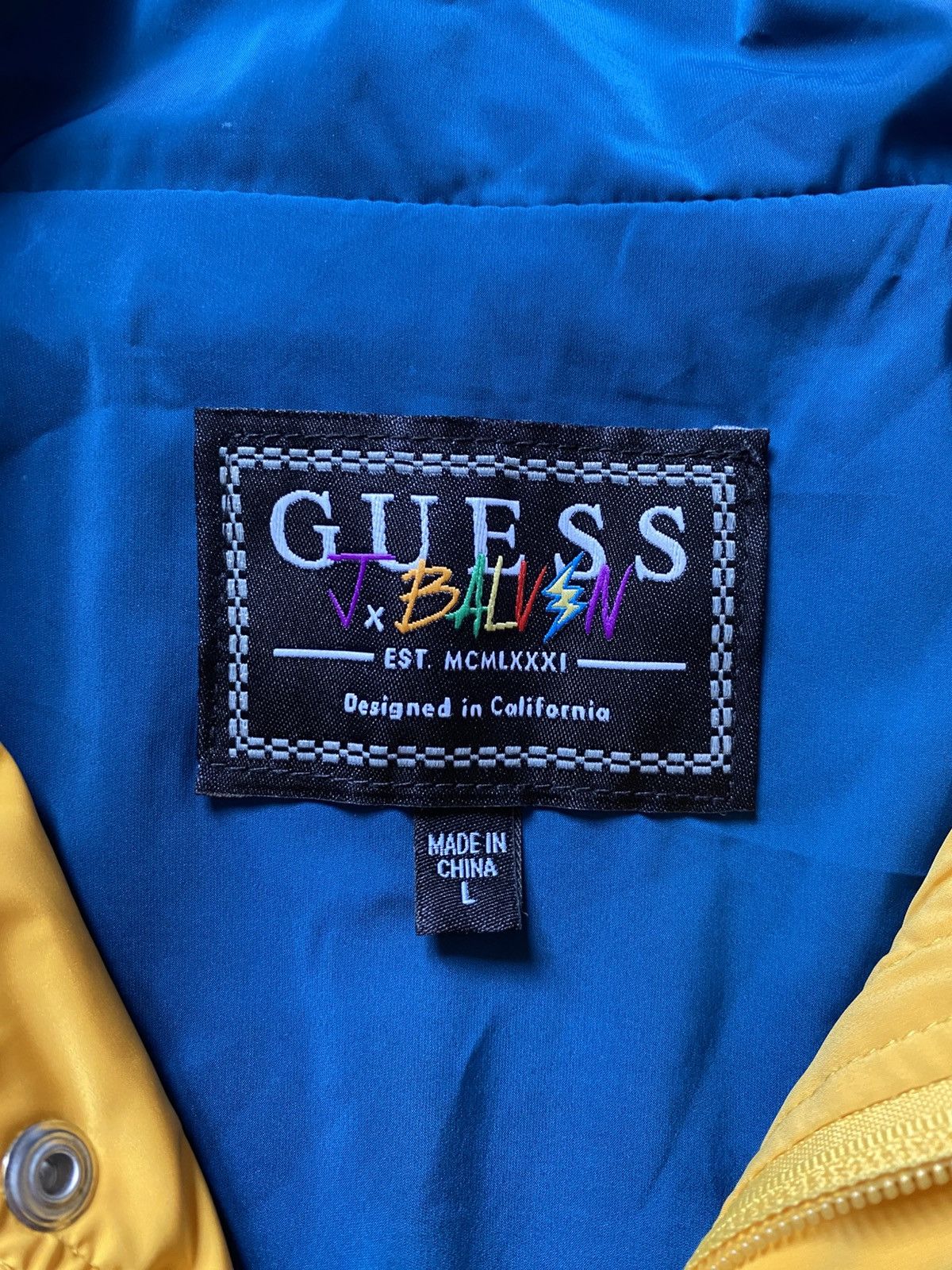 Guess Guess x J Balvin Vibras Retro Windbreaker Nylon Logo Jacket Size US L / EU 52-54 / 3 - 3 Thumbnail