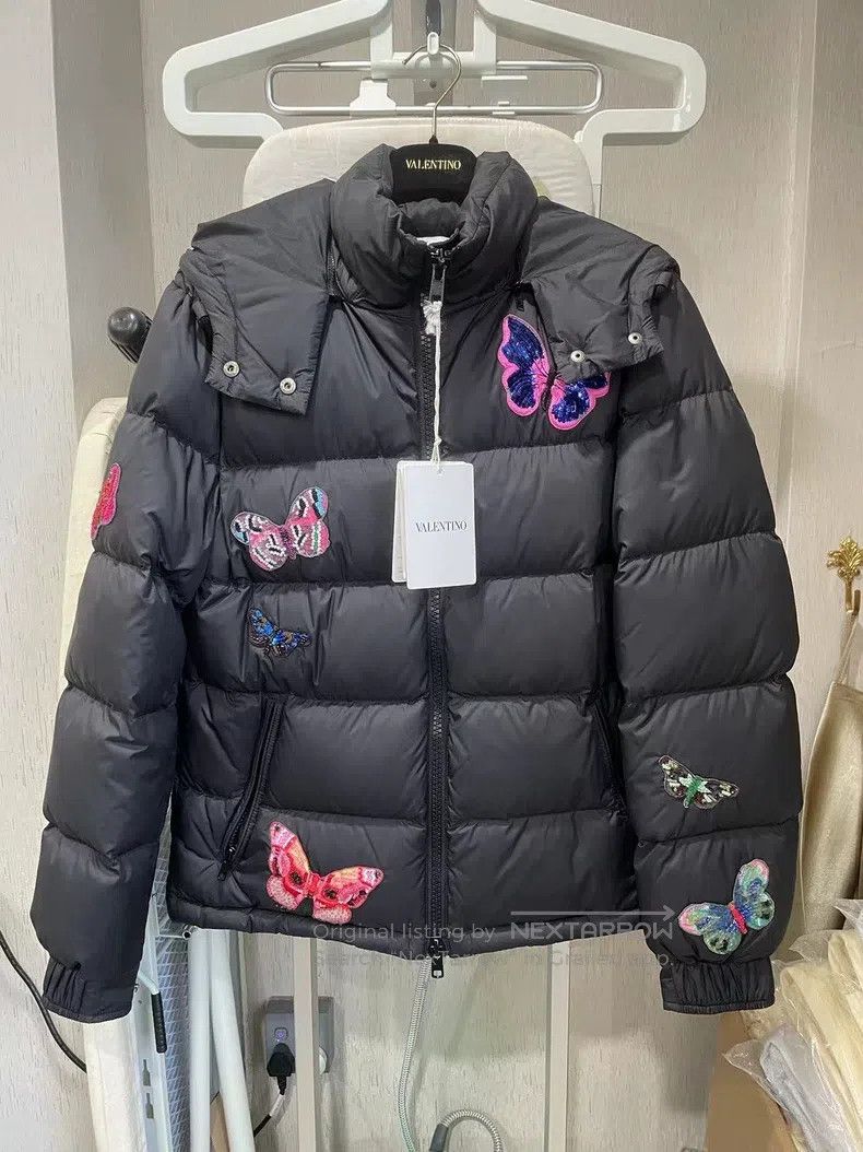 Valentino Valentino Women's down jacket Size M / US 6-8 / IT 42-44 - 1 Thumbnail