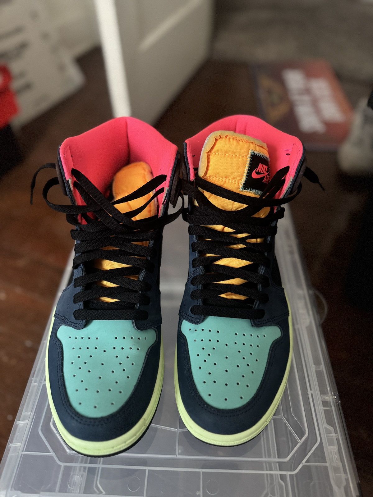 Jordan Brand Jordan 1 Retro High Tokyo Bio Hack Size US 11.5 / EU 44-45 - 1 Thumbnail