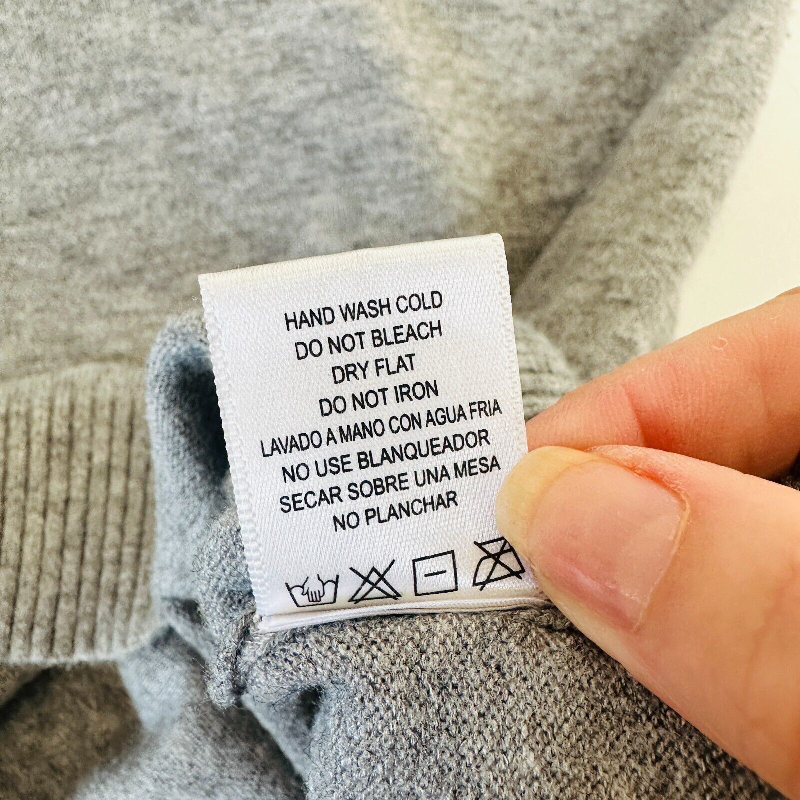 Other Love Tree Gray V-Neck Pullover Sweater Banded Hem Thin Small Size S / US 4 / IT 40 - 6 Thumbnail