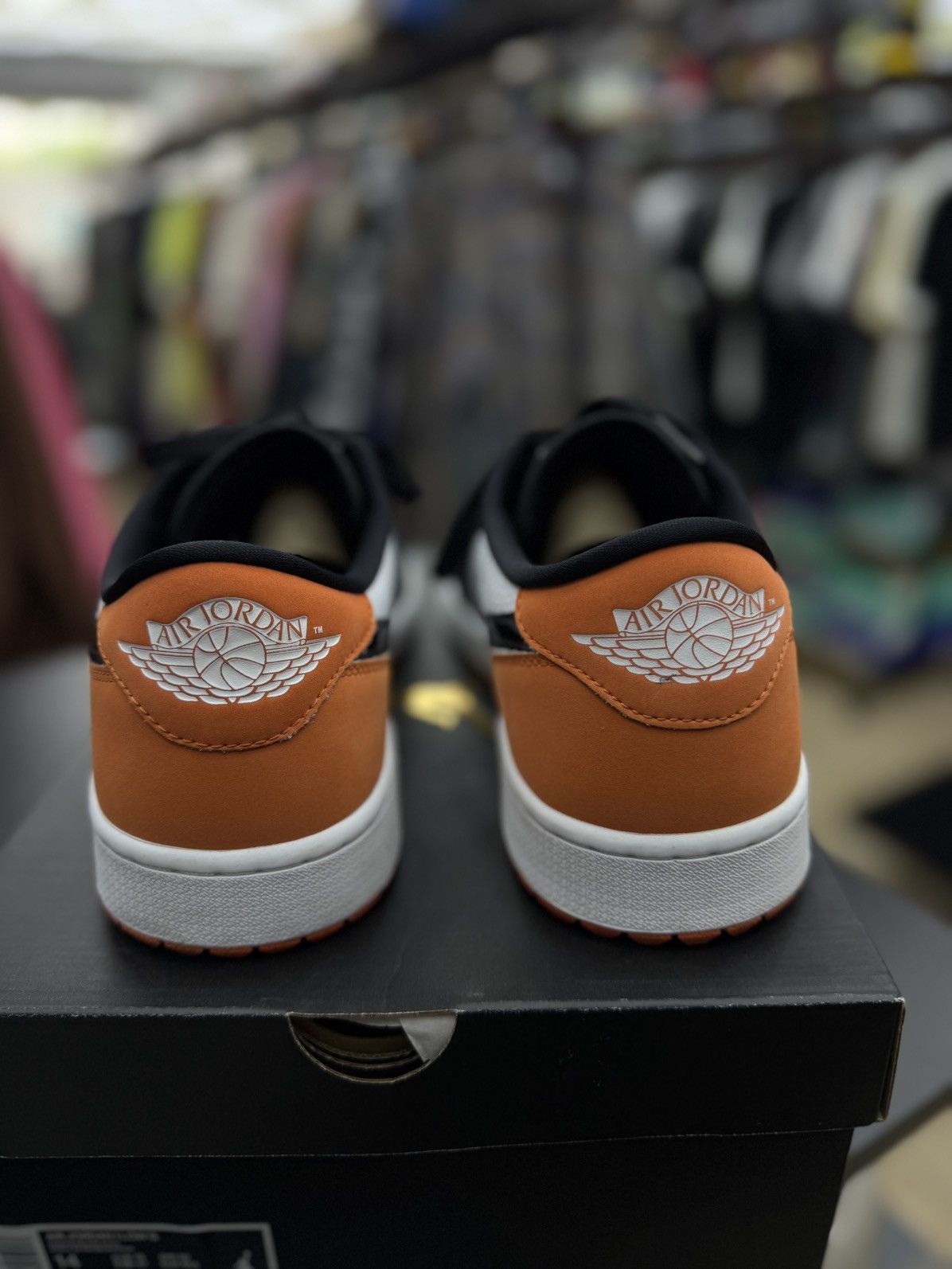 Jordan Brand × Nike Jordan 1 Low Shattered Backboard Golf Size 14 Size US 14 / EU 47 - 11 Thumbnail
