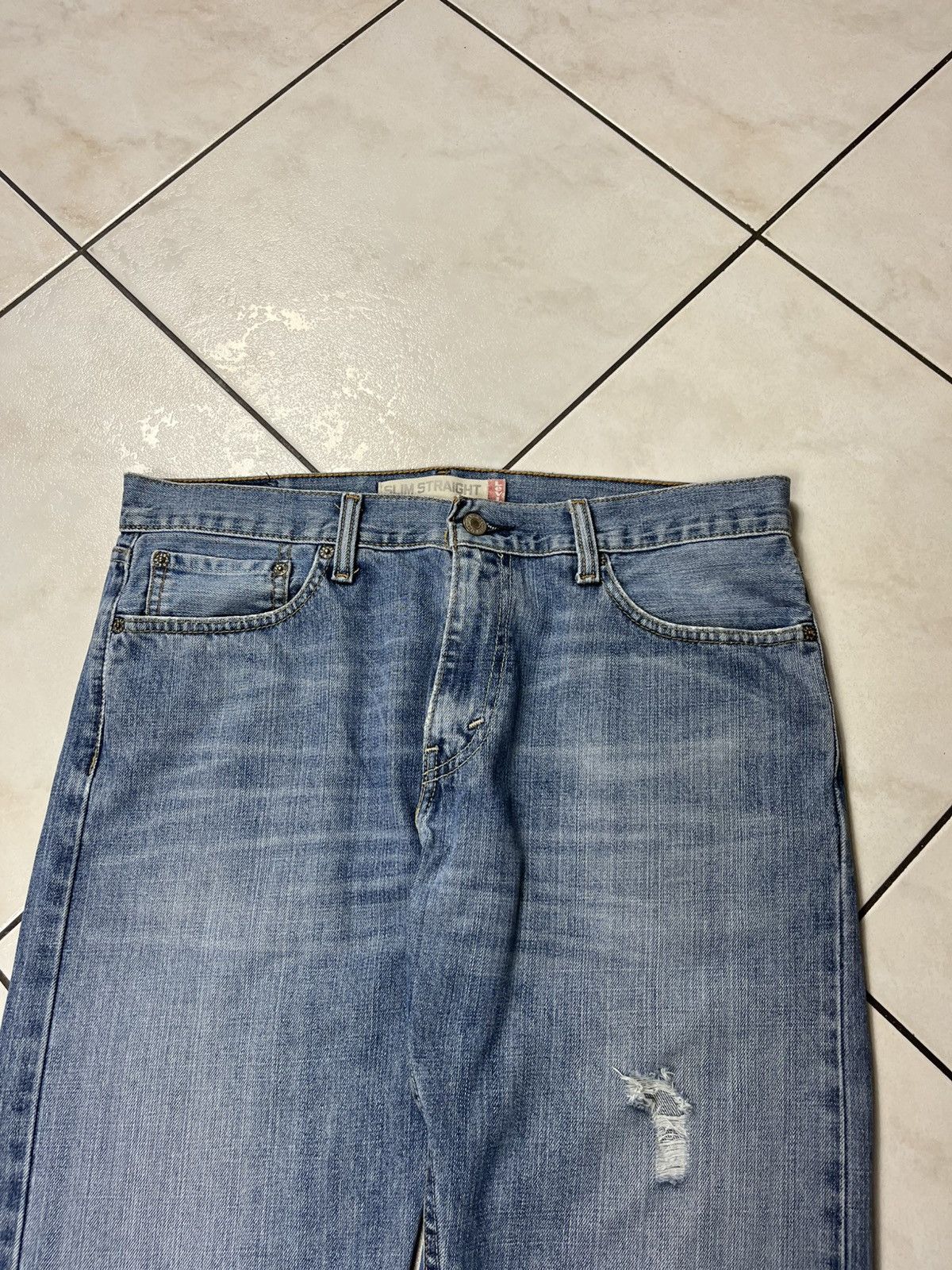 Levi's × Vintage Vintage Levi’s 514 slim straight distressed jeans y2k pants Size US 34 / EU 50 - 3 Thumbnail