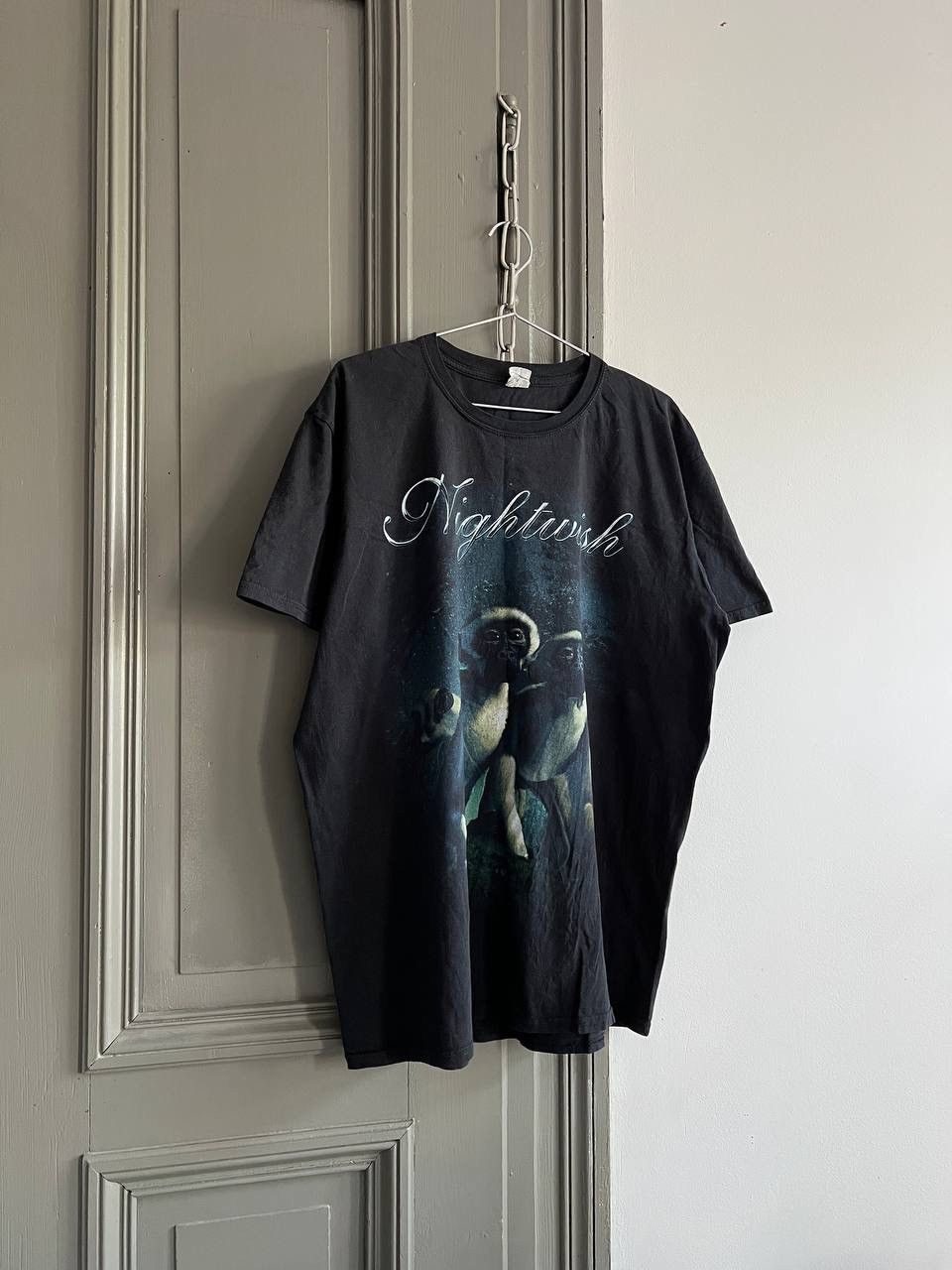 Anvil × Gildan × Vintage Vintage Gildan Nightwish Band Monkey Print Tee Rock Size US XL / EU 56 / 4 - 3 Thumbnail