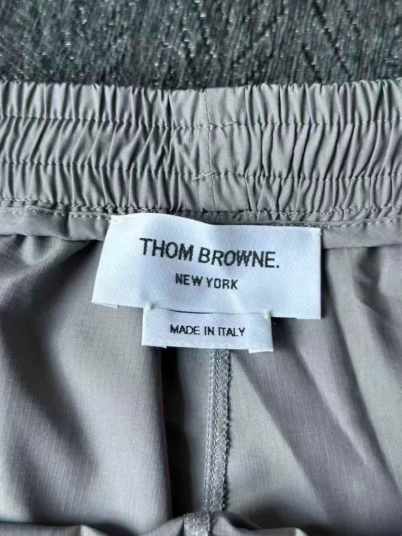 Thom Browne Thom Browne size4 Nylon trousers Size US 28 / EU 44 - 3 Thumbnail