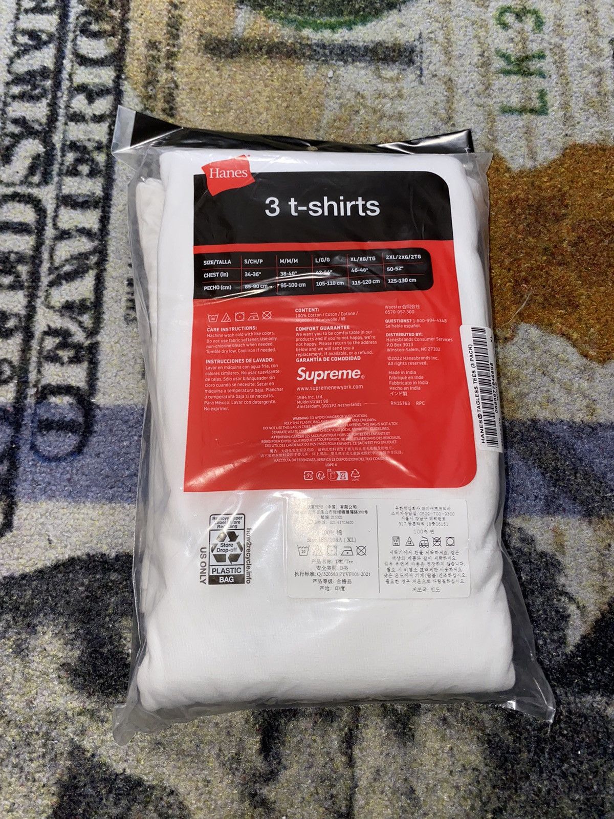 Hanes × Supreme Supreme Hanes Tagless Tees (3 Pack) White Size US XL / EU 56 / 4 - 2 Thumbnail