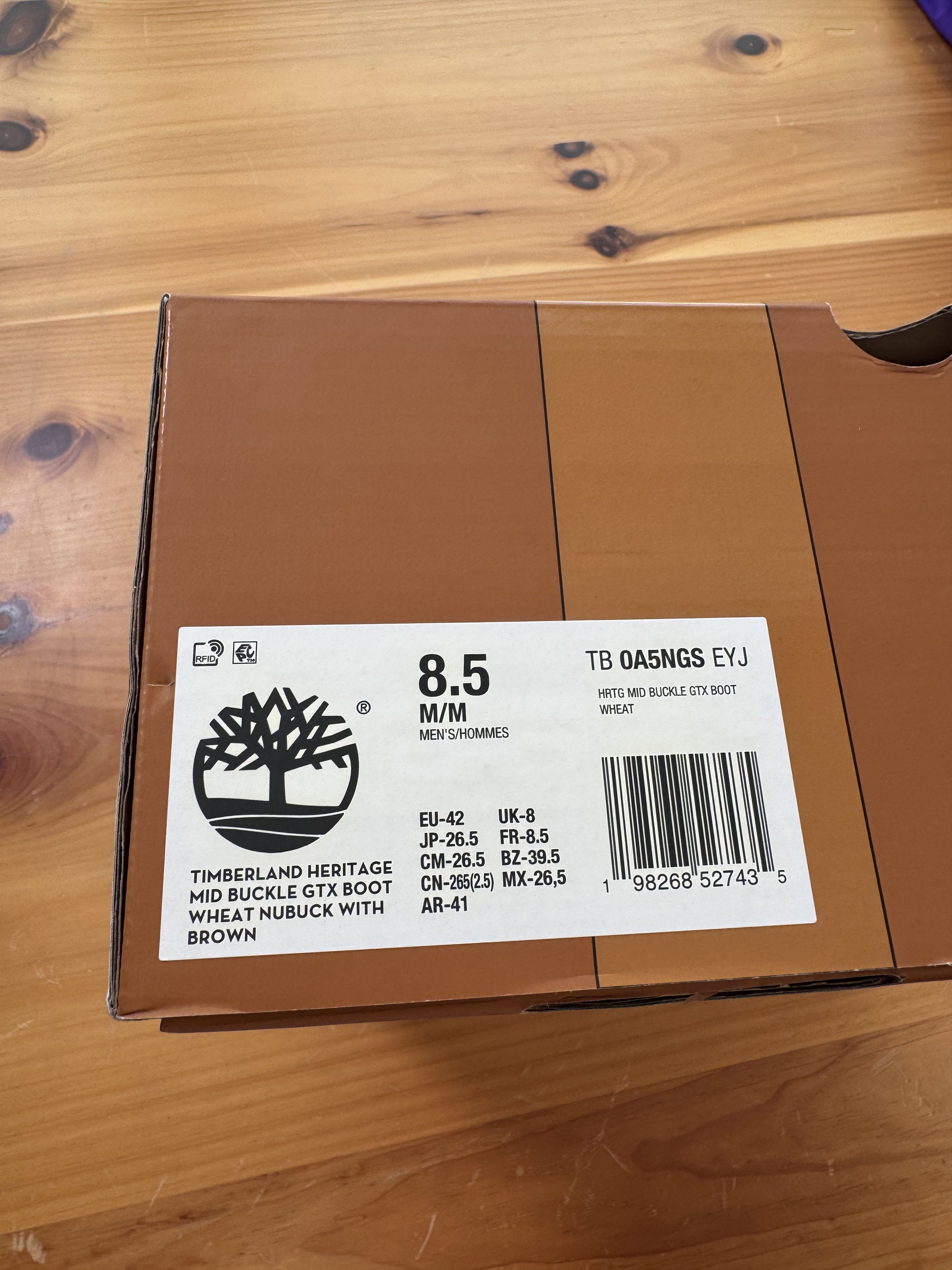 Beams Japan Beams x Timberland 6 INCH HERITAGE MID BUCKLE GTX BOOT WHEAT Size US 8.5 / EU 41-42 - 19 Thumbnail