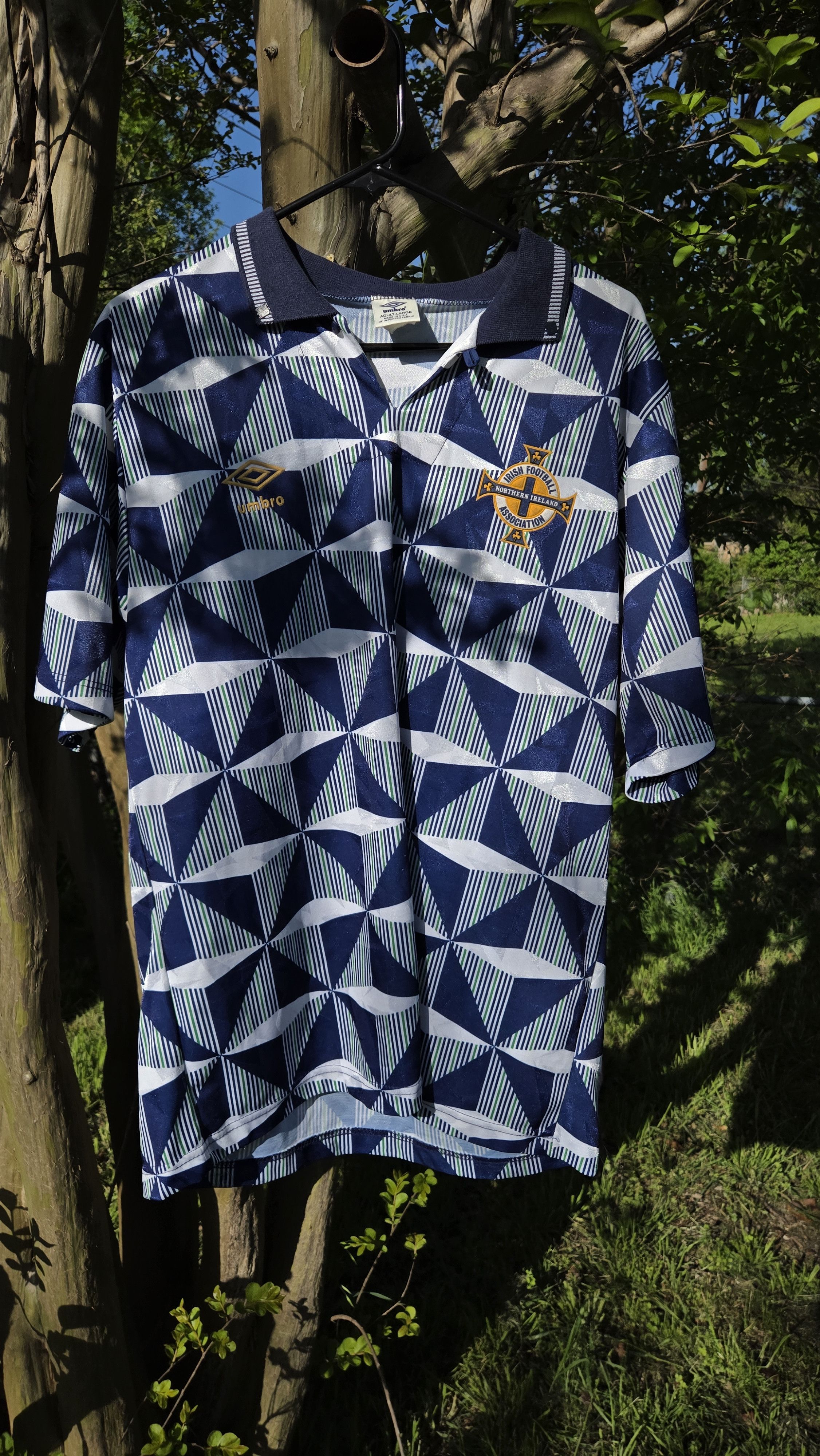 Umbro Northern Ireland 90-92 Away Size US L / EU 52-54 / 3 - 1 Thumbnail