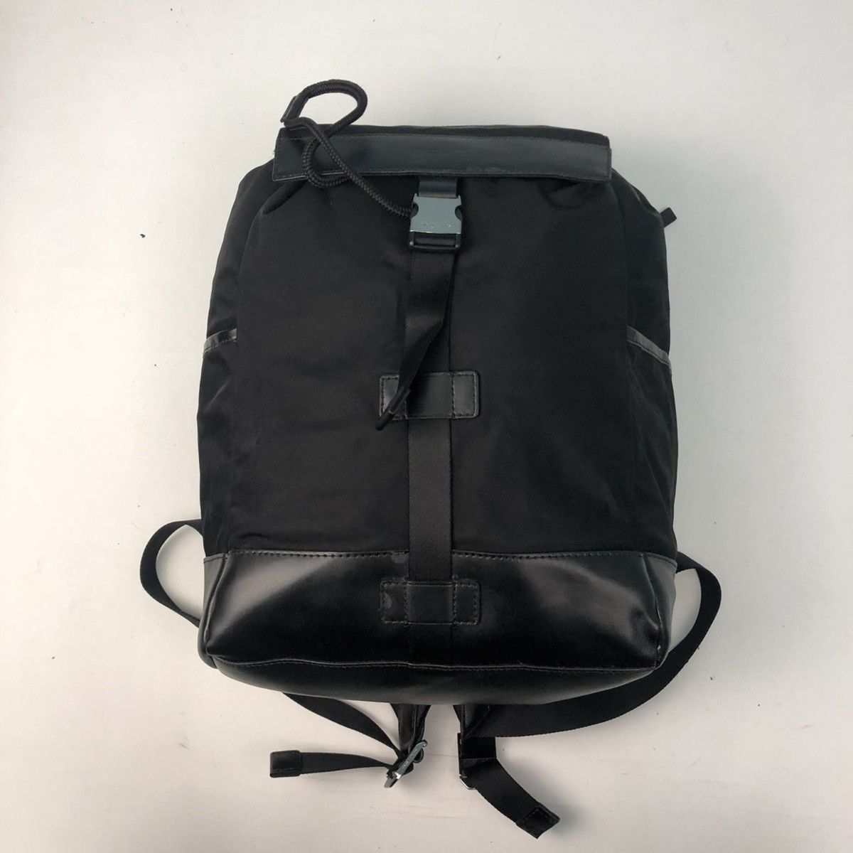 Michael Kors ‼️YES‼️ AUTHENTIC MICHAEL KORS NYLON LEATHER BACKPACK Size ONE SIZE - 1 Thumbnail
